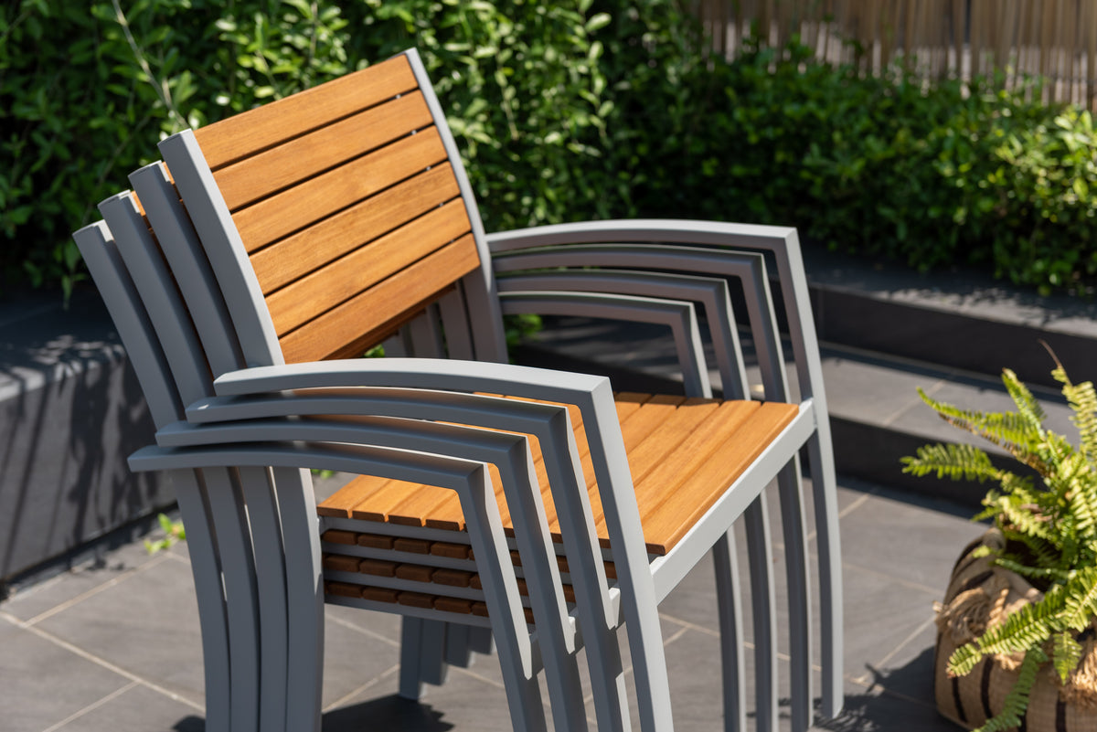 Barcelona-Lama carver easy chair