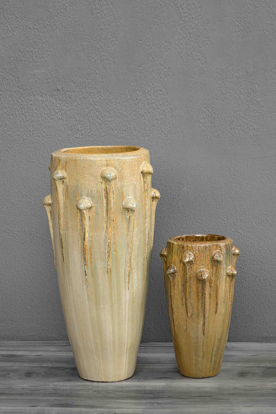 VOLTERRA Tall Planter