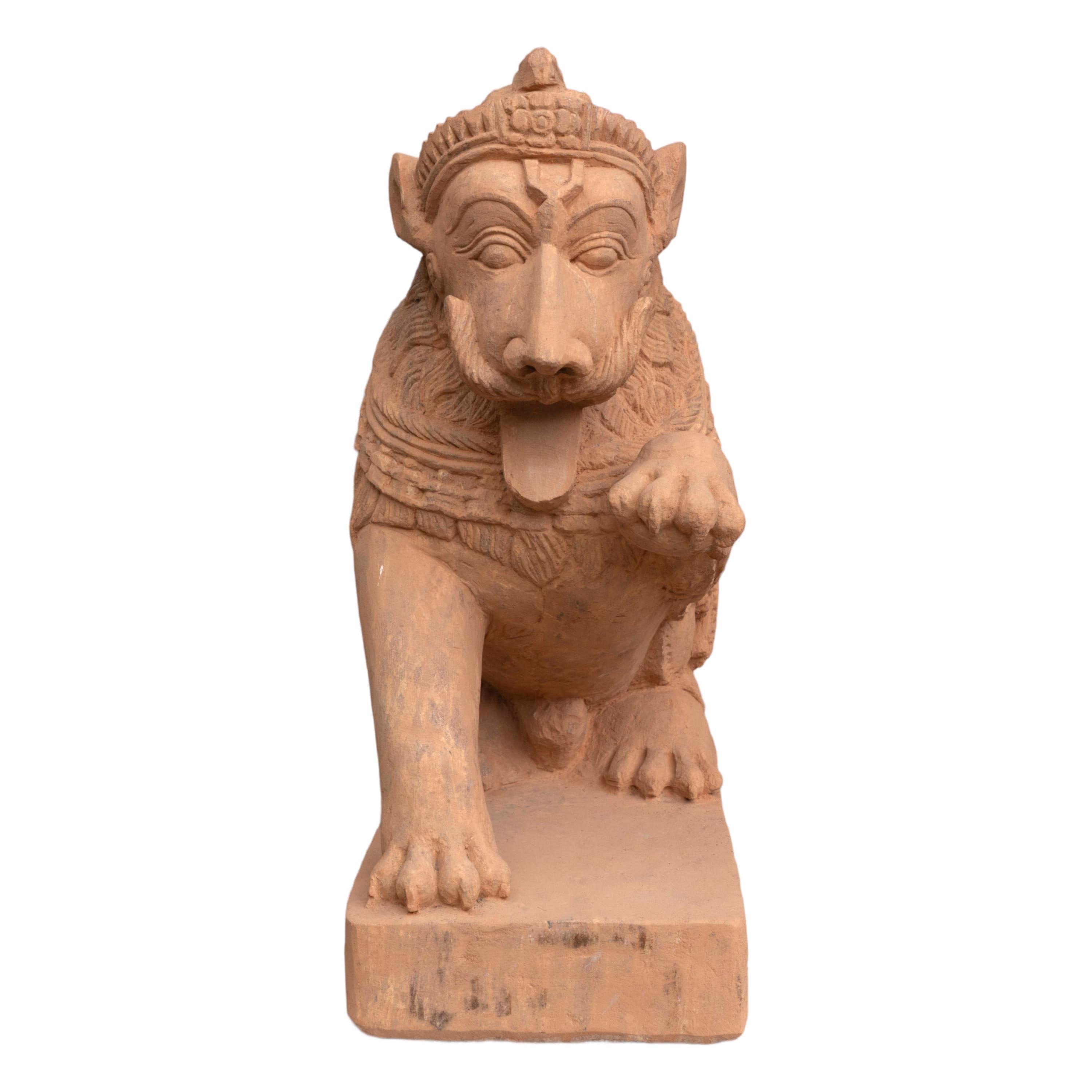 Rajasi Simha Sculpture