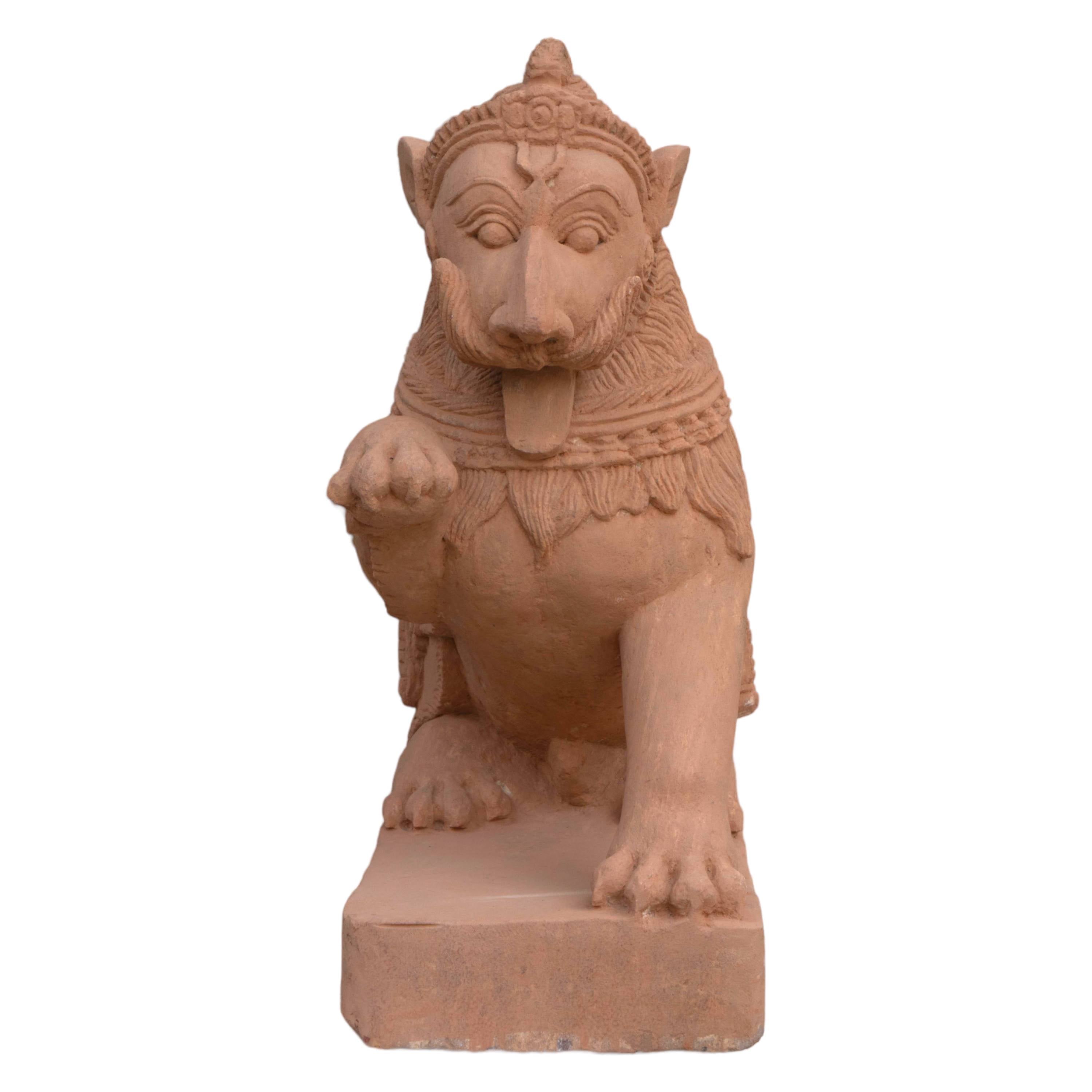 Rajasi Simha Sculpture