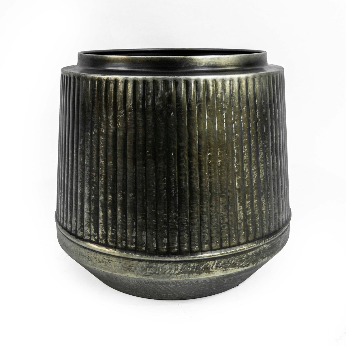 Fluted Pot In Brushed Silver