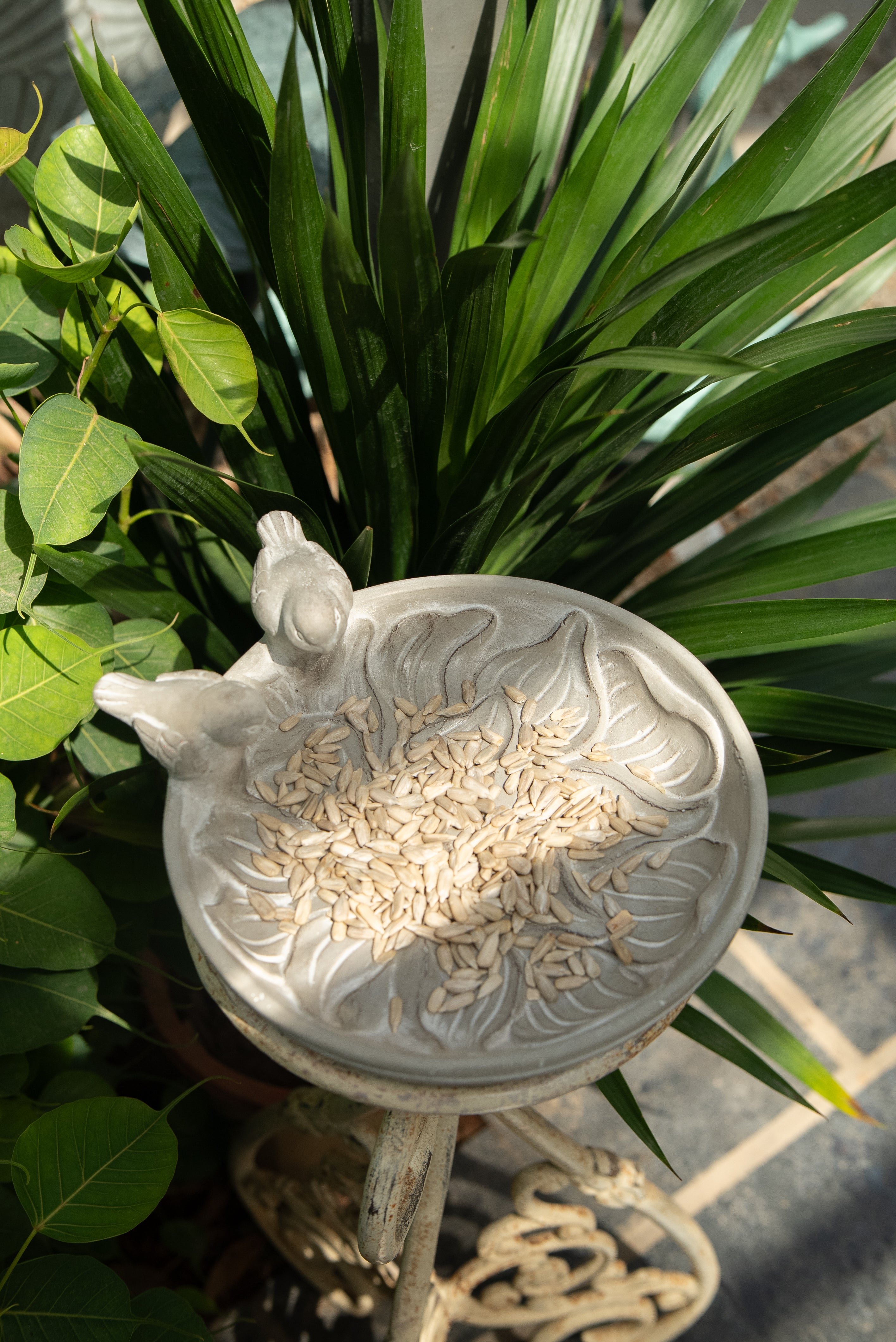 DRIFA BIRD FEEDER