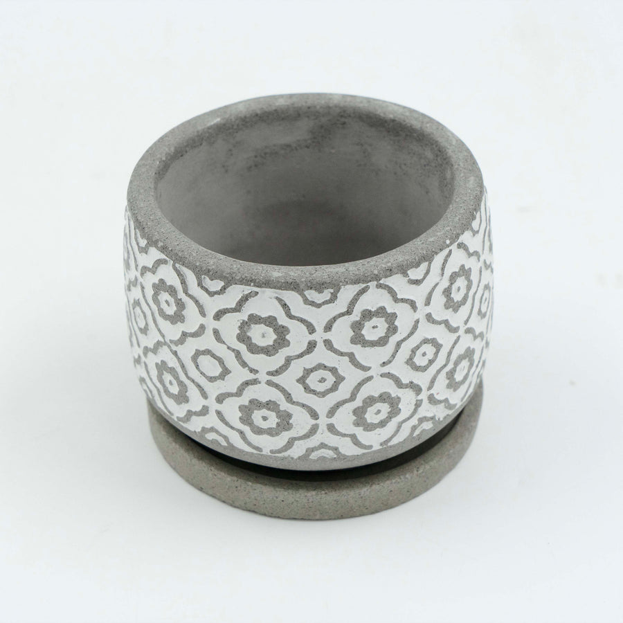 Flower Embossed Planter with Drainage Plate