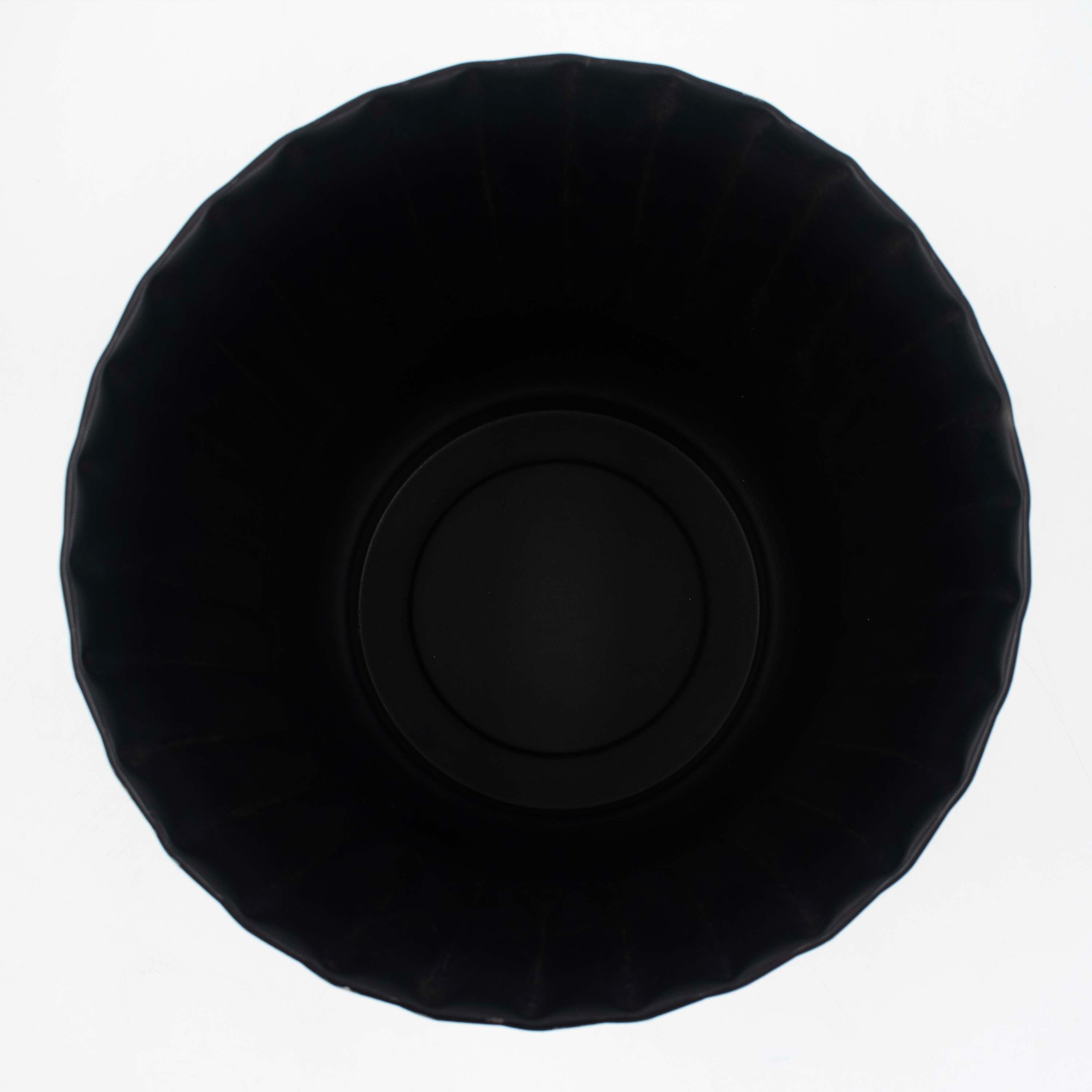 Ivory Black Planter Fluted