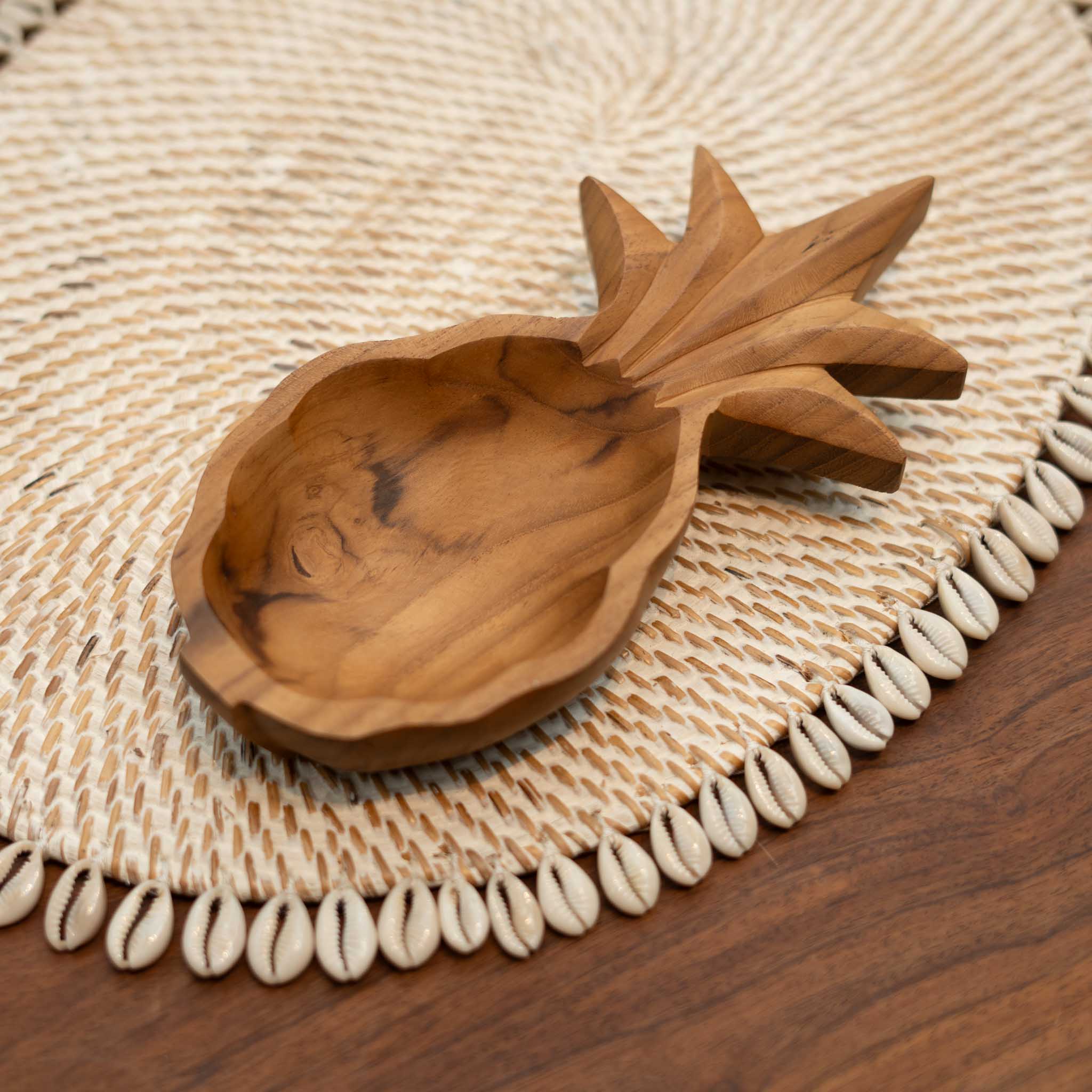 Yarah Teak Wood Pineapple Plate