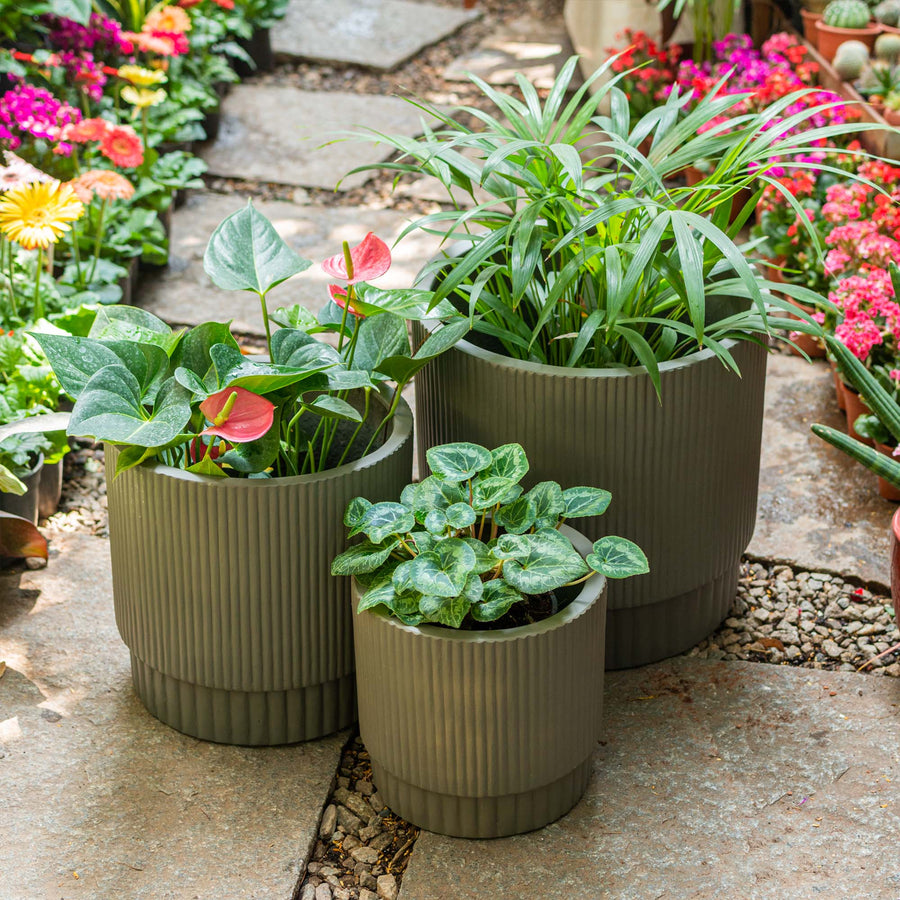 Fluted Wide Grey FRP Pot