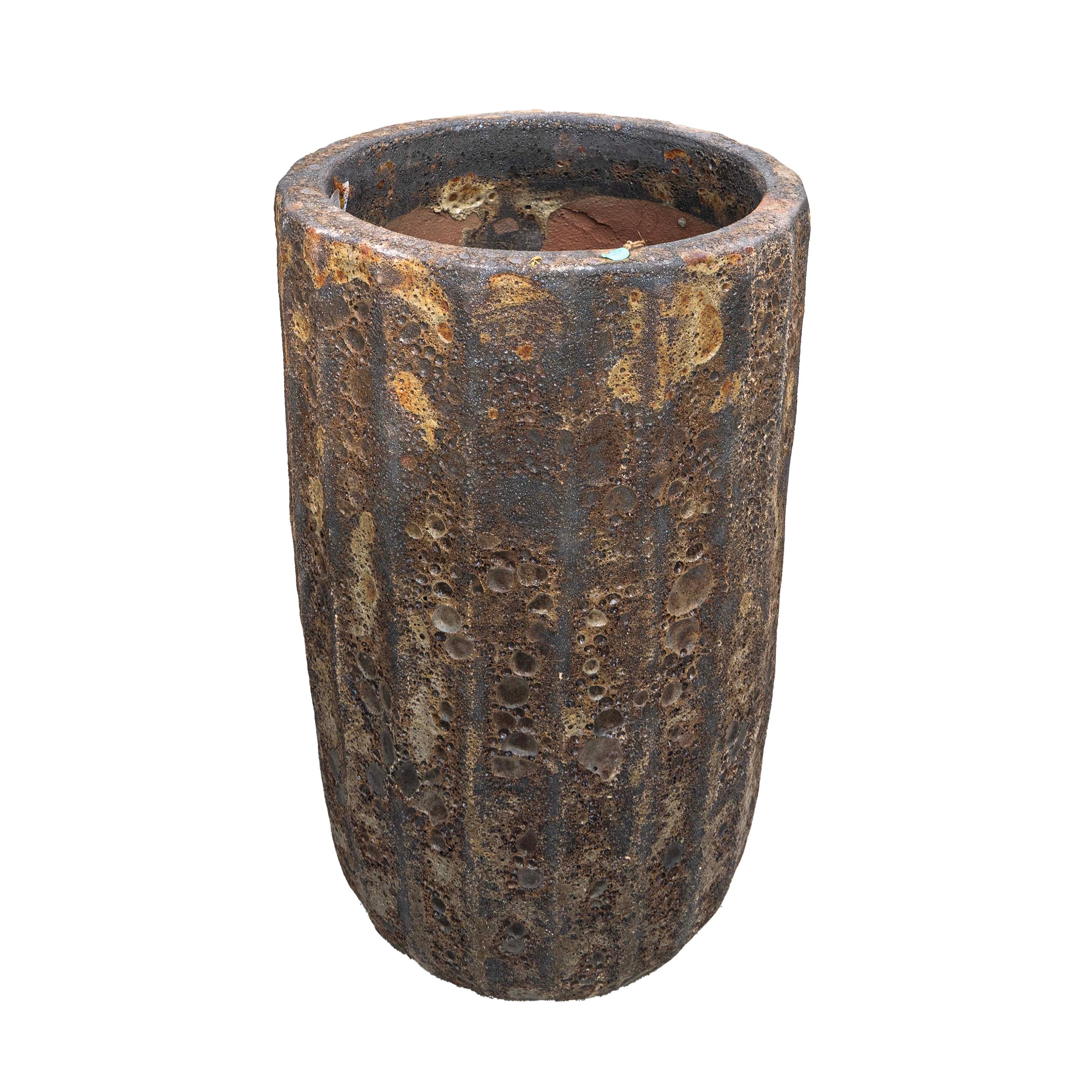 Obsidian Pot