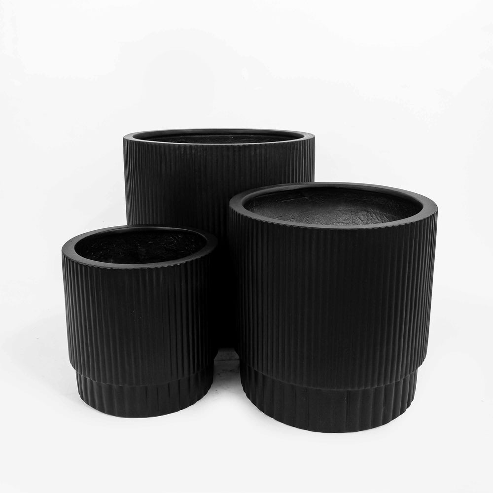 Fluted Wide Black FRP Pot