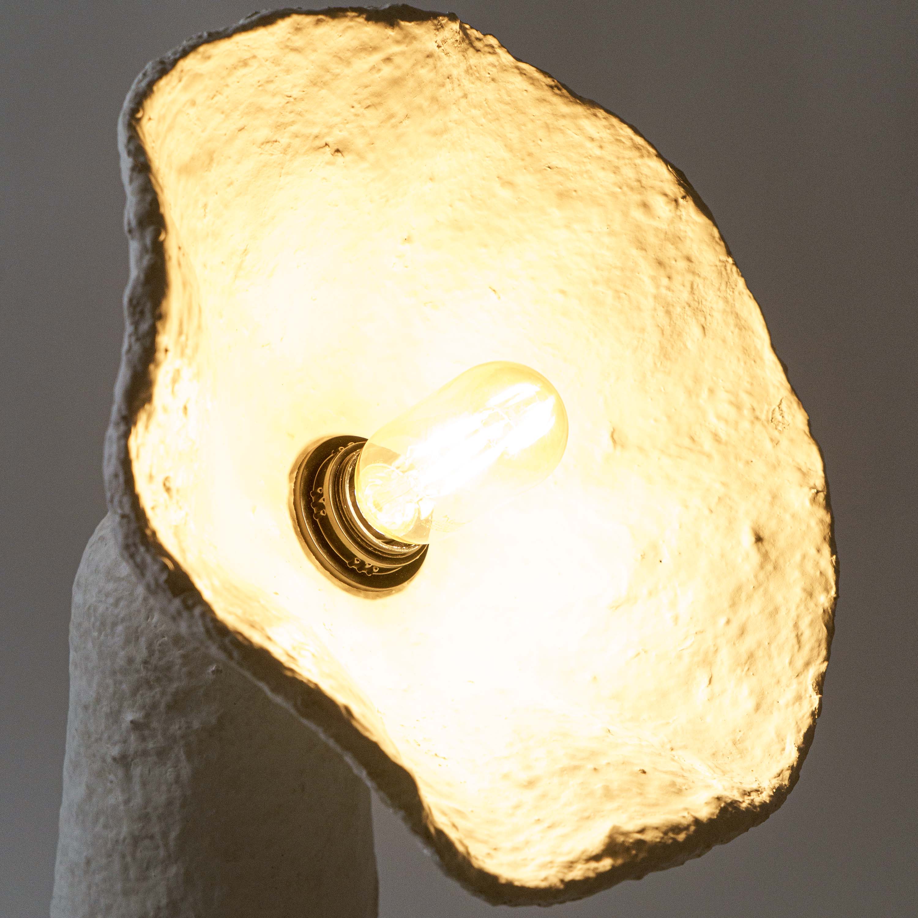 Petal Table Lamp