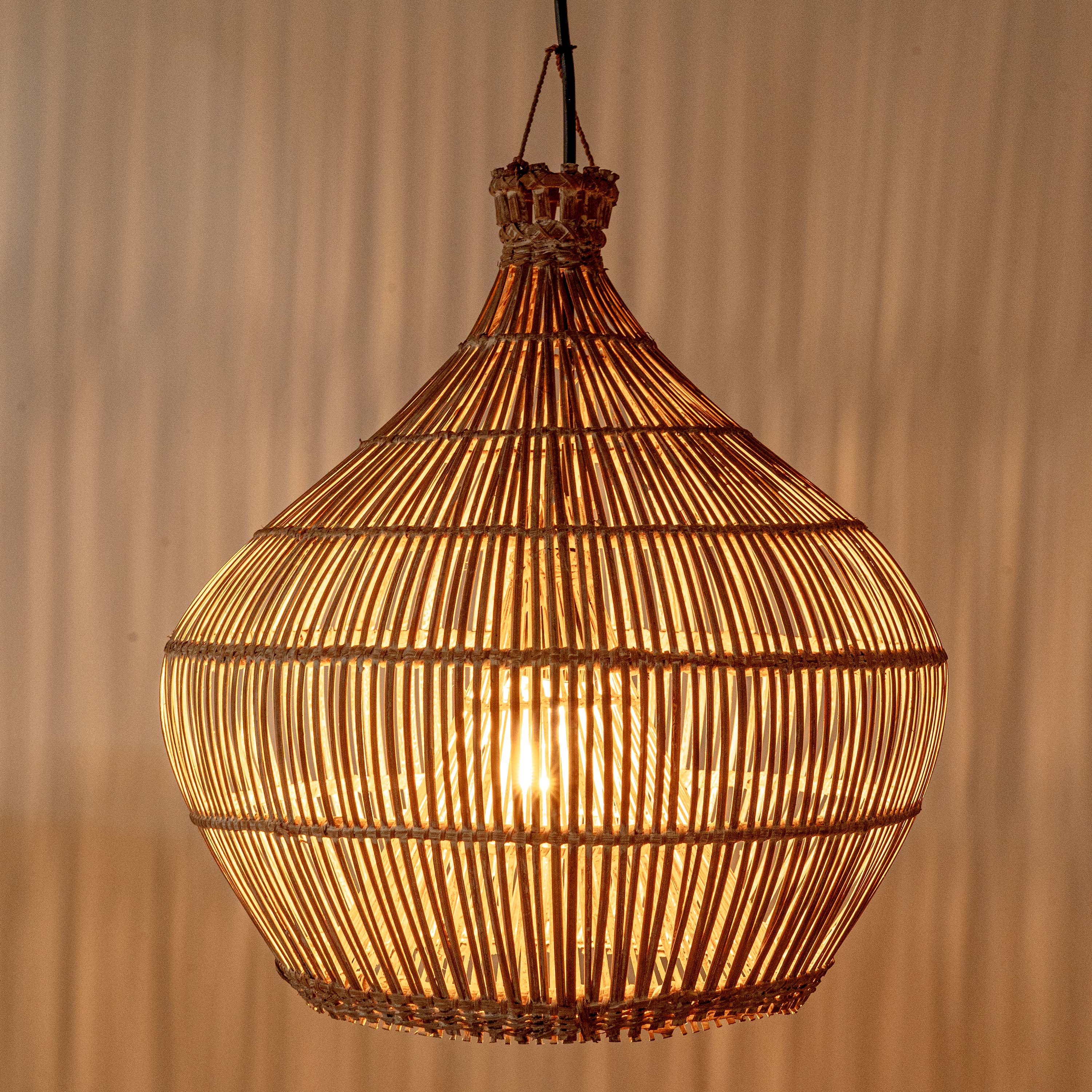 BIBU DOME HANGING LAMP