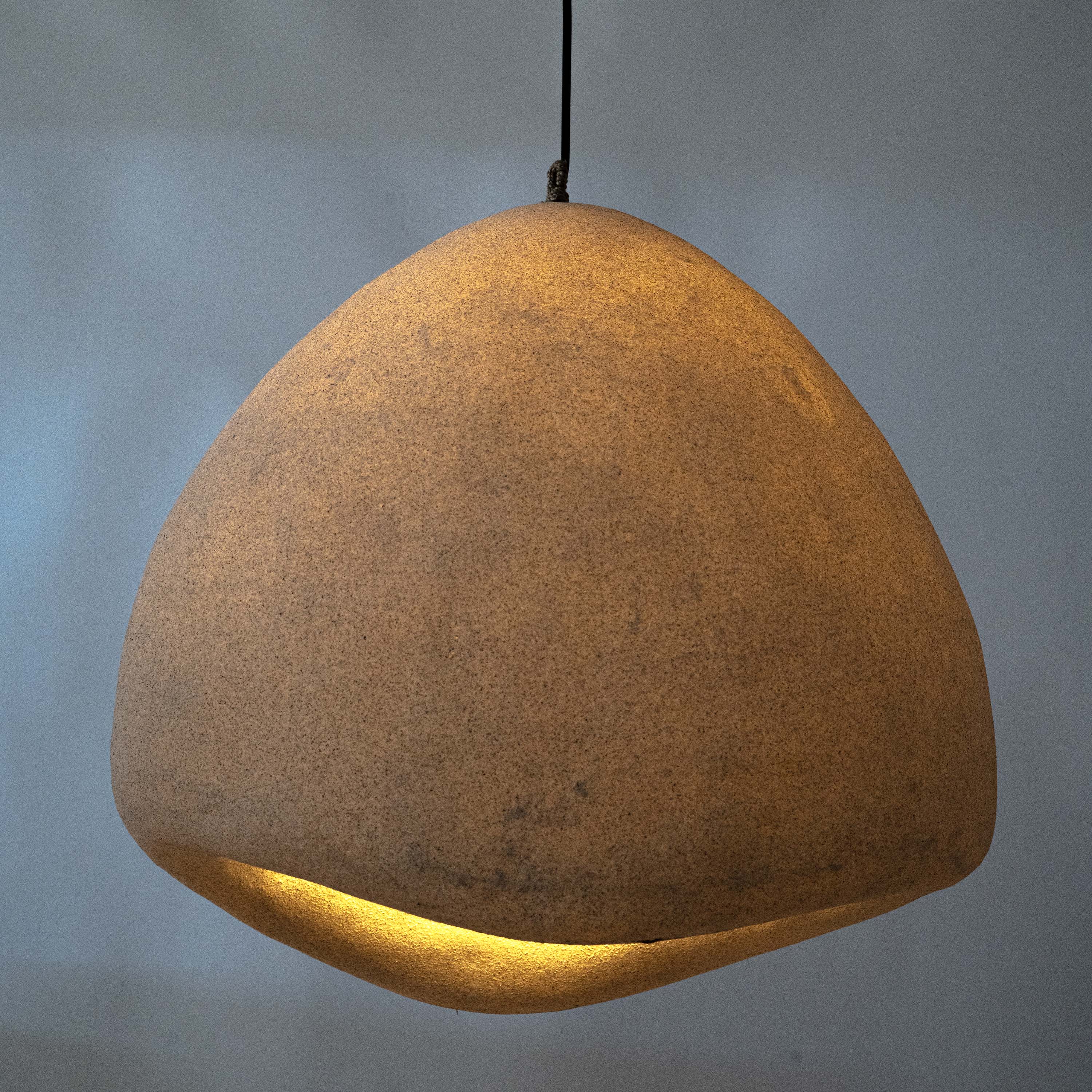 OMABK EGG HANGING CLUSTER LAMP