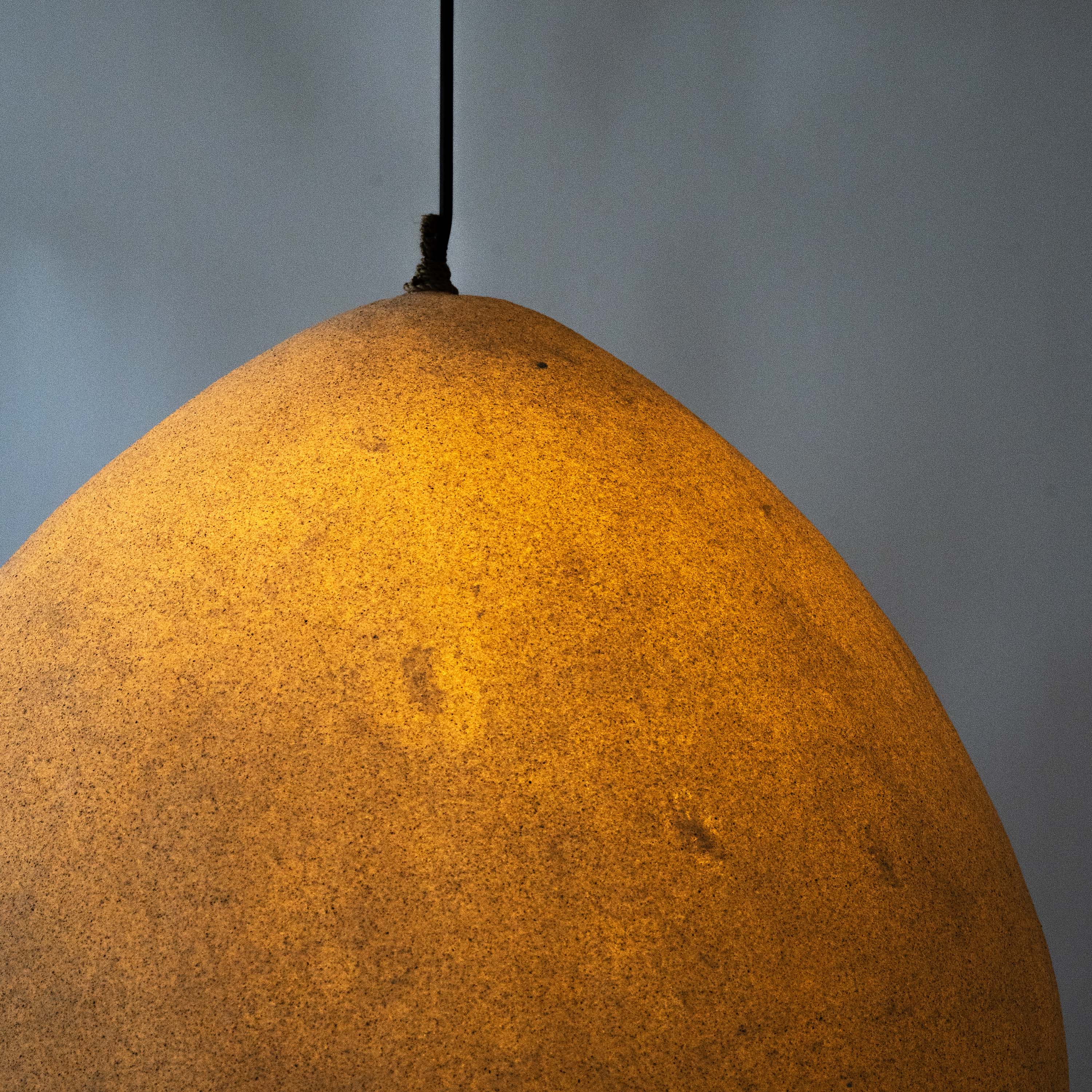 OMABK EGG HANGING CLUSTER LAMP
