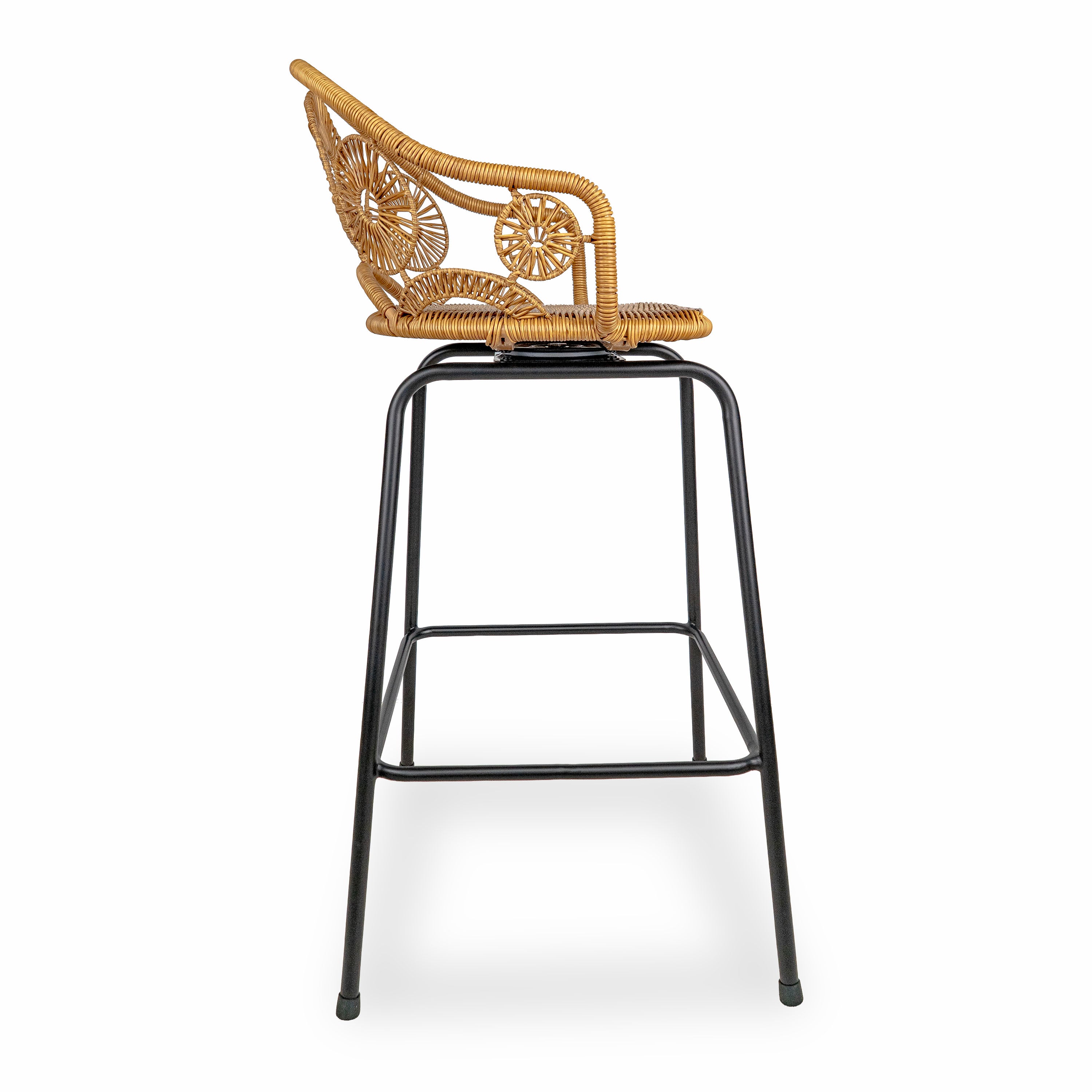 KAYUCA CHAIR