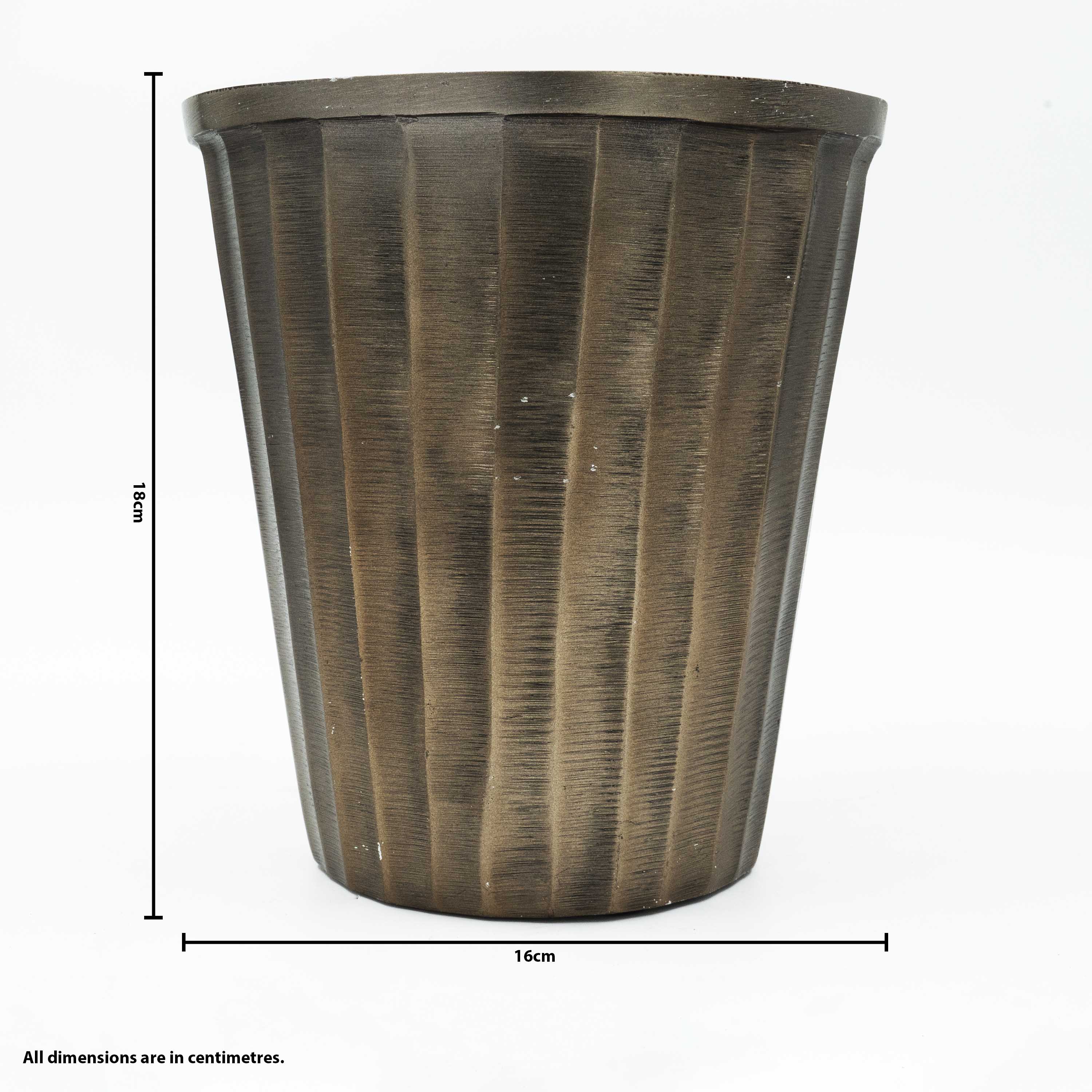 Mode planter in smoke gold