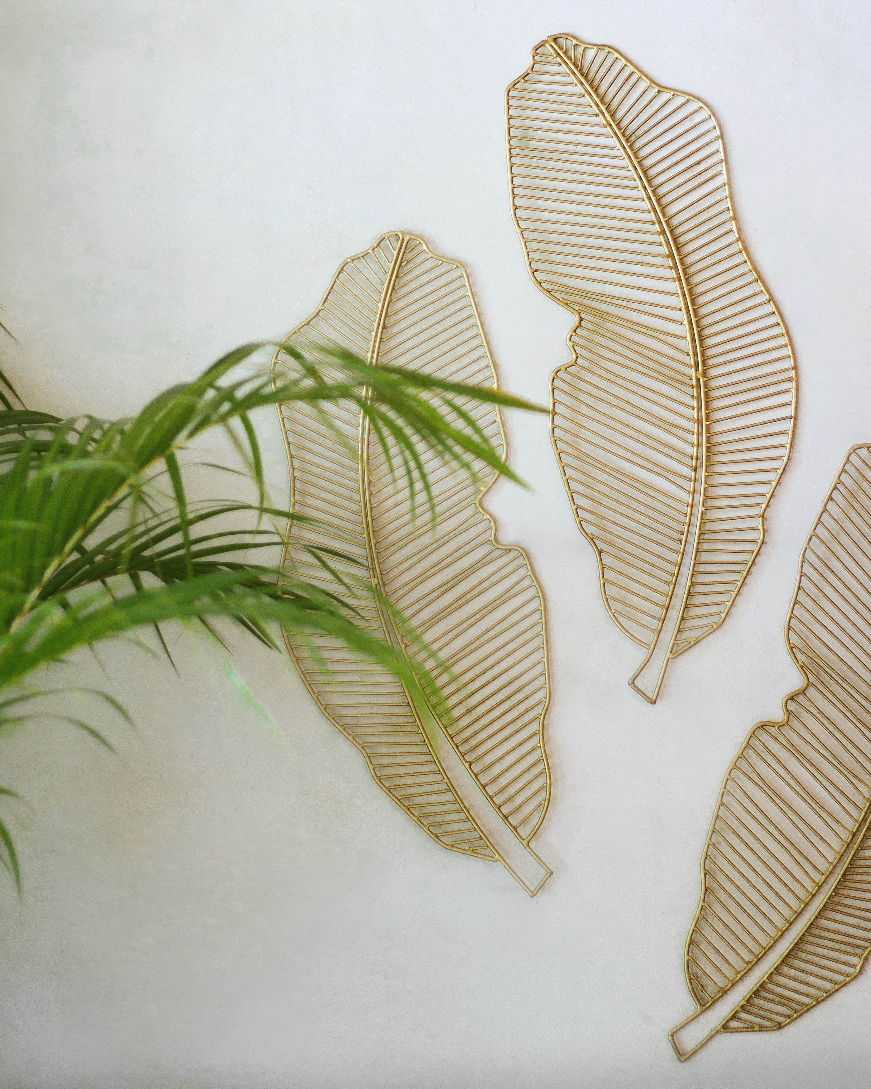 Serene Metal Leaf Wall Art