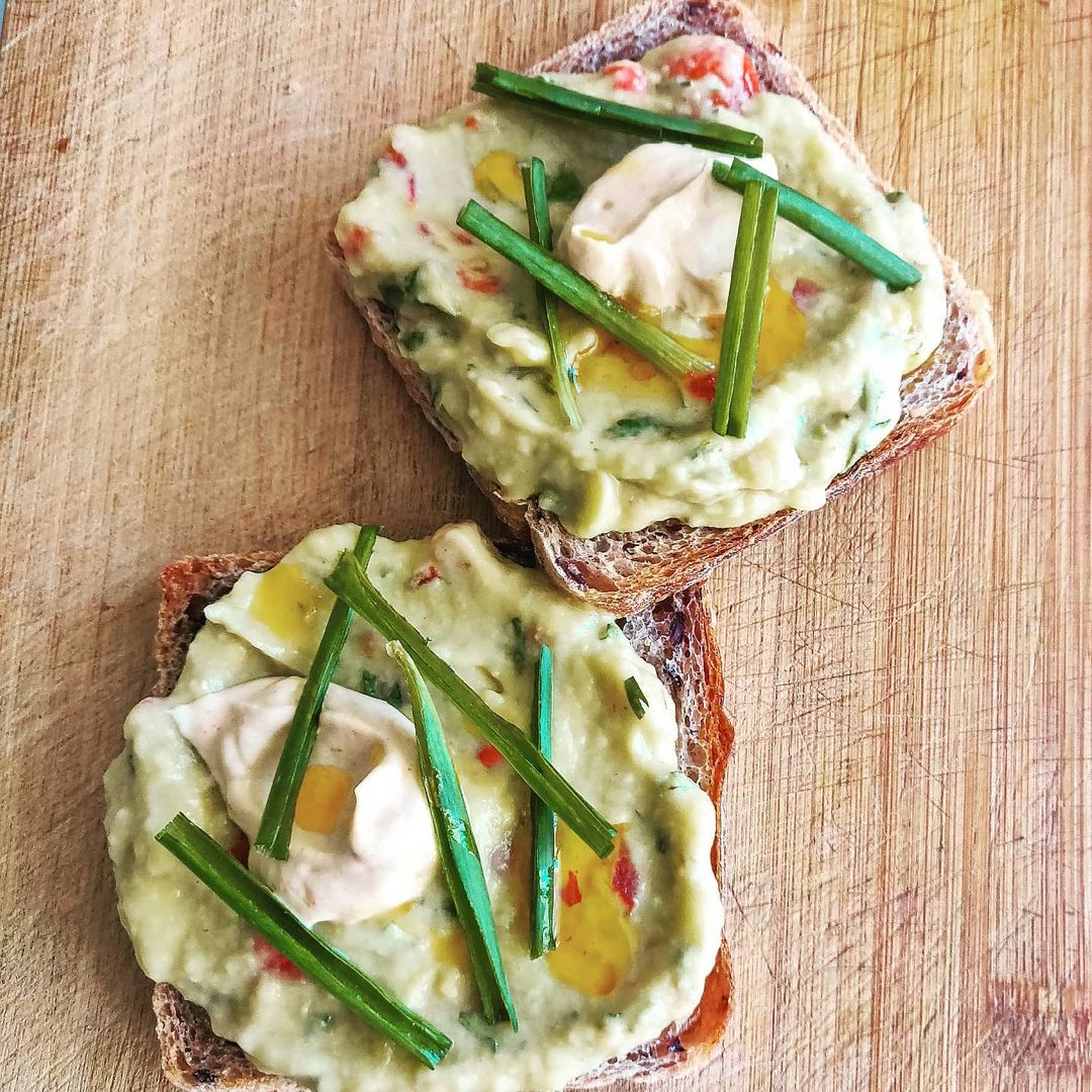 Avocado Toast - Lucky Vegan Deli