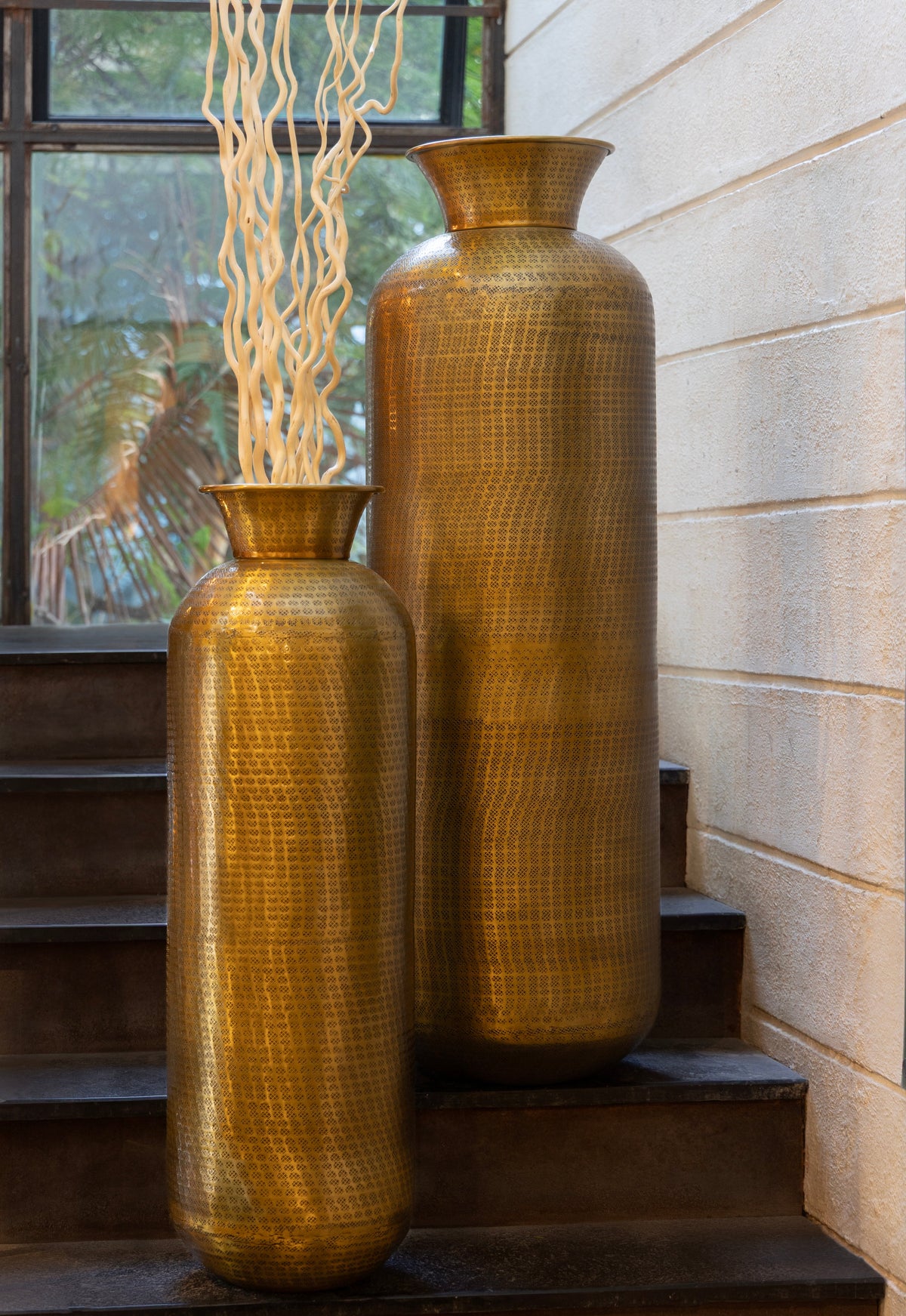 BRIT TALL VASE PEDESTAL