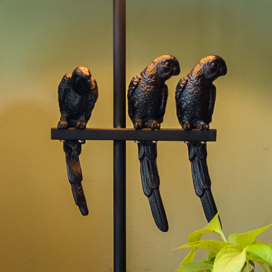 Chirpy Birds Table Lamp