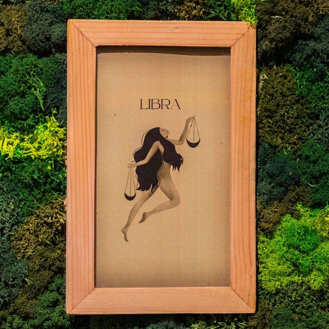 Libra Moss Frame With Key Holder