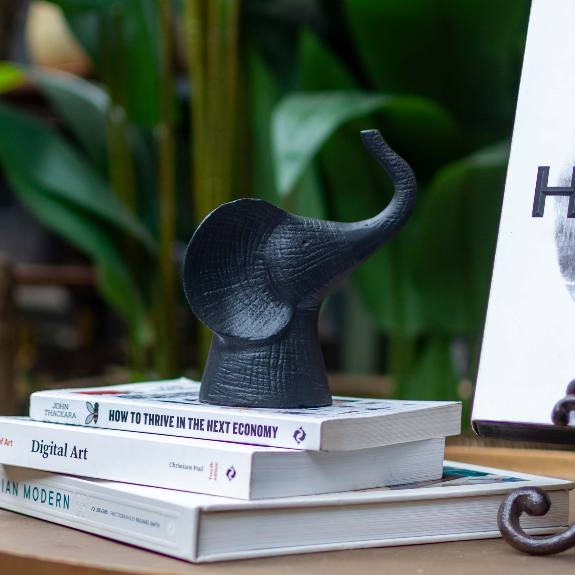 Deco Elephant - Black