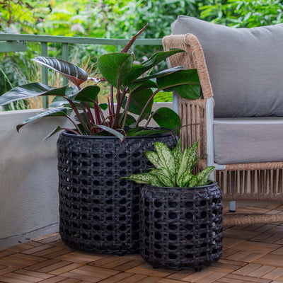 Flat Wicker Round Planter Black