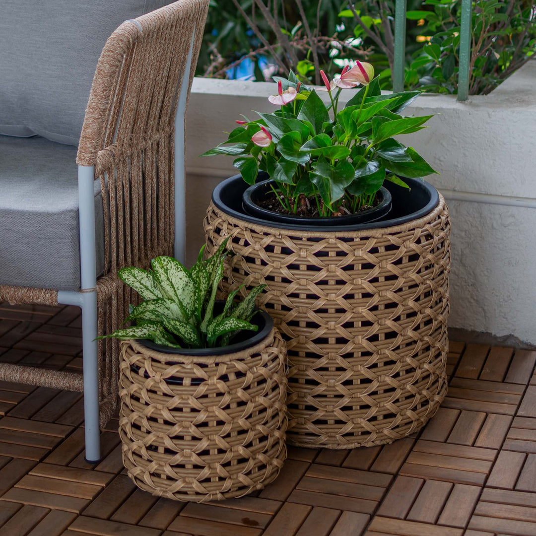 Flat Wicker Round Planter Natural