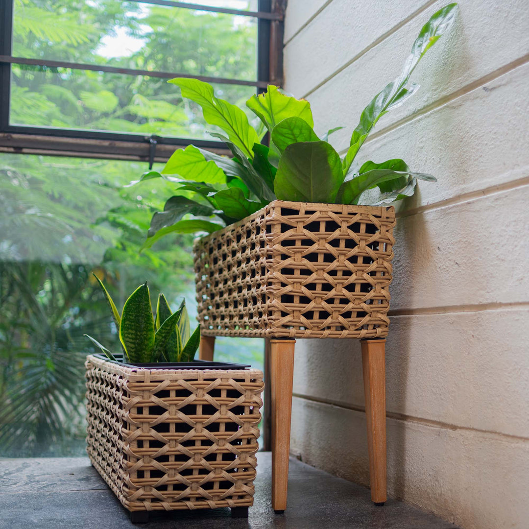 Polyrattan Planter on Stand