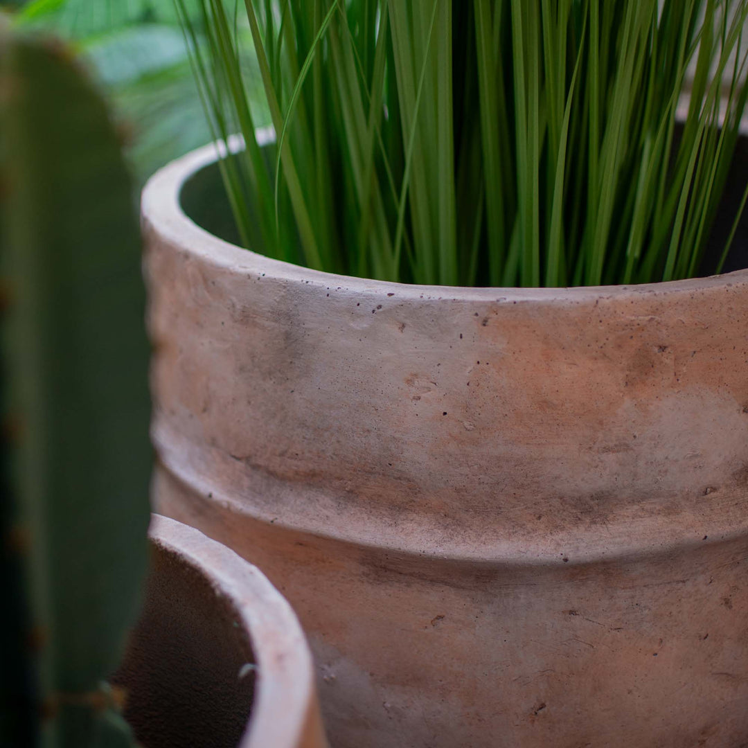 Fiber Clay Rustic Brown Wide Pot