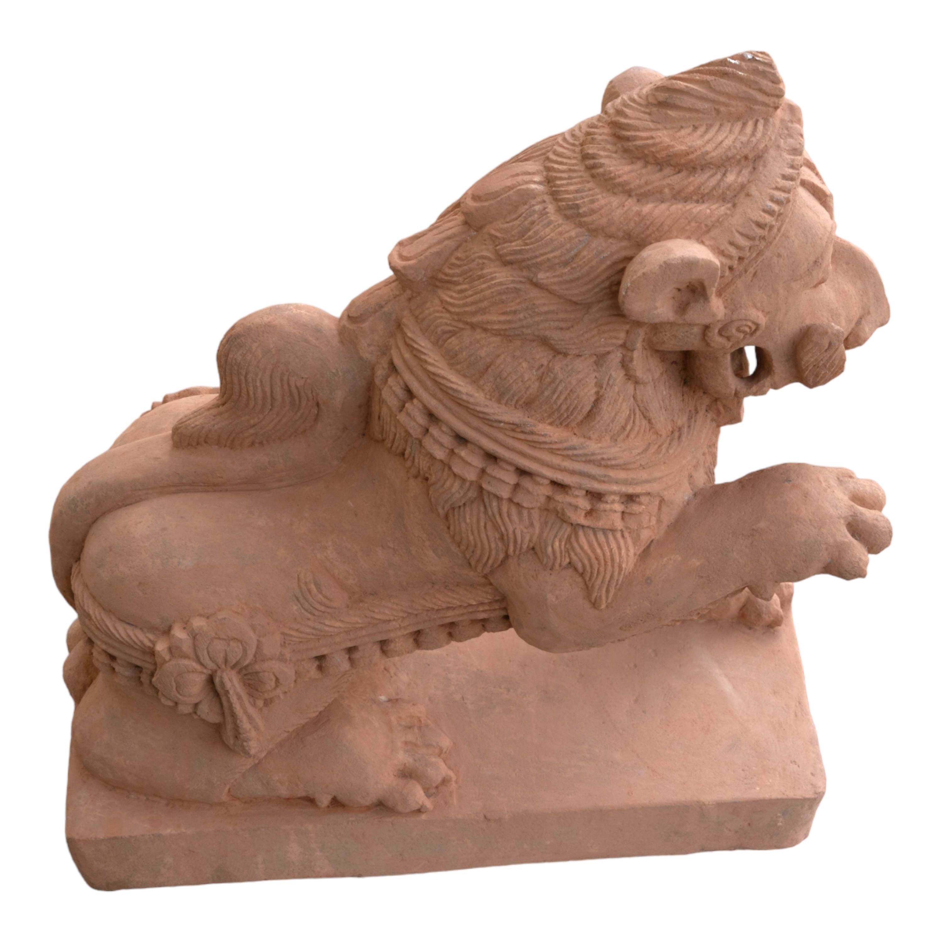 Rajasi Simha Sculpture