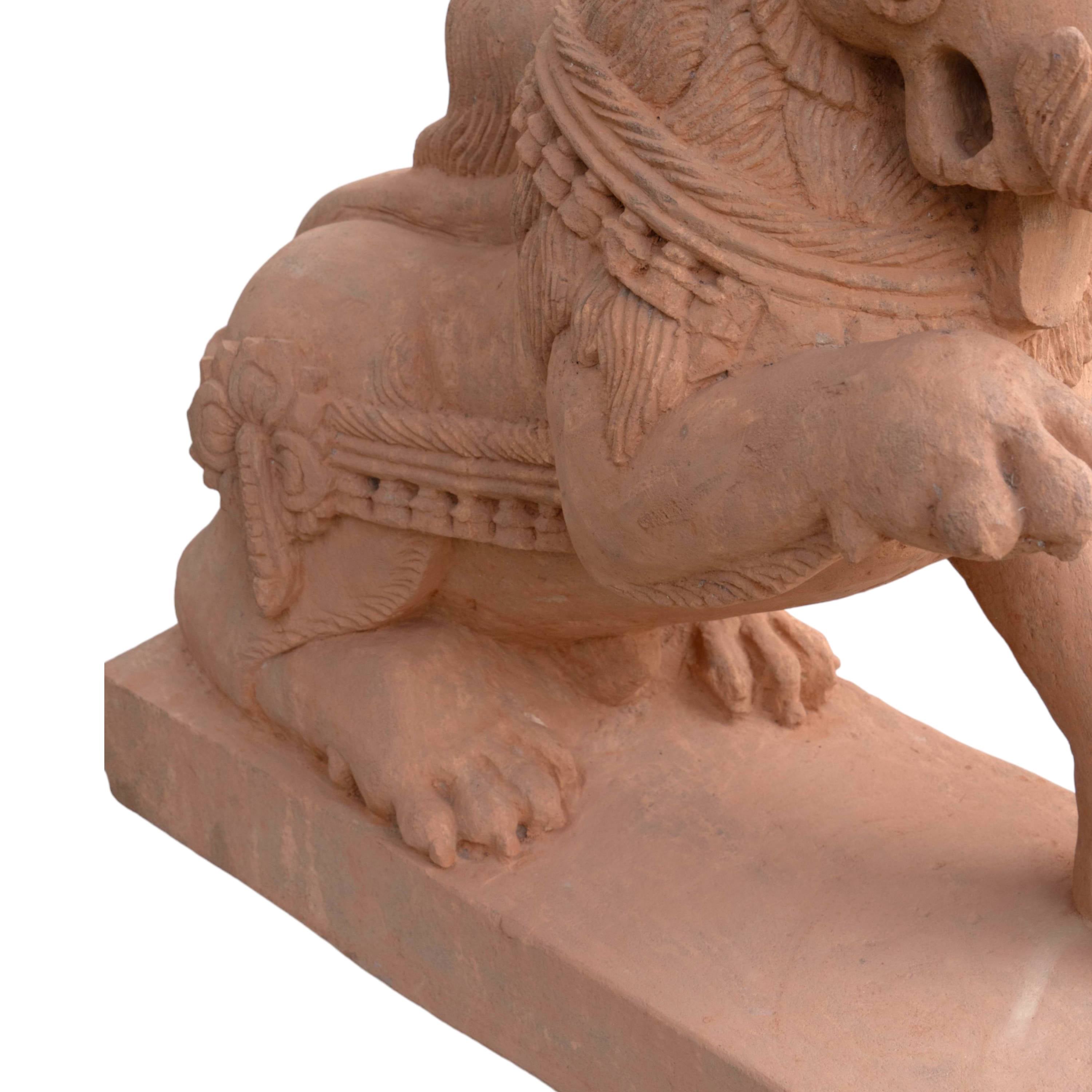 Rajasi Simha Sculpture
