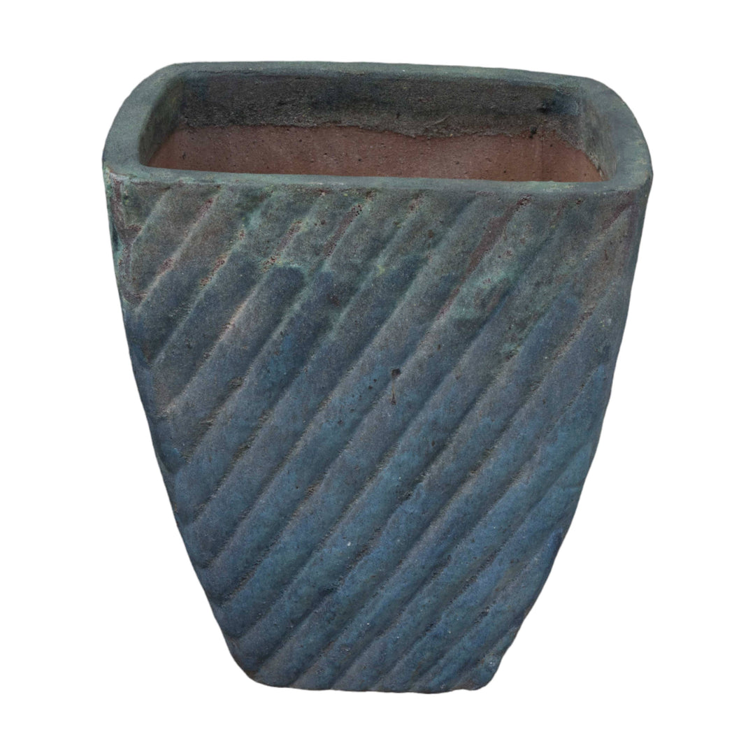 Fluted Diagonal Pot