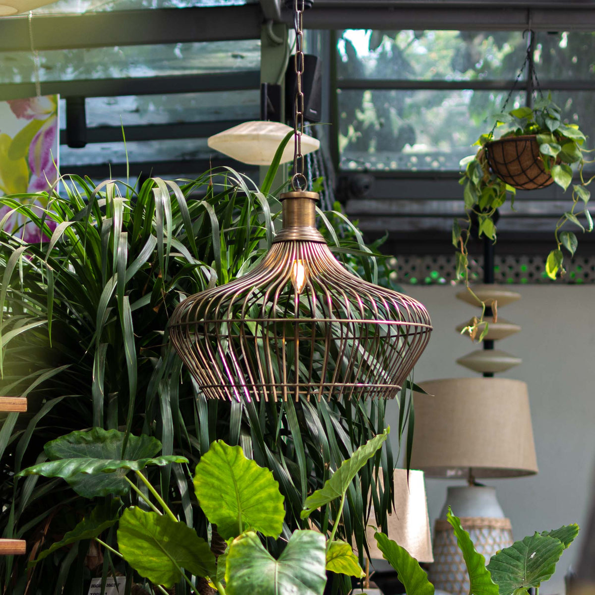 Metal Bulan Pendant Lamp