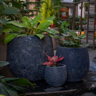 Round Glaze Bubble Blue Pot