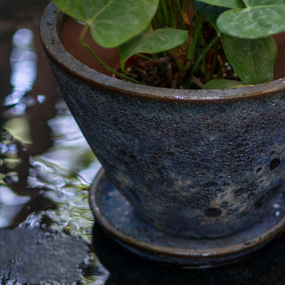 Round Blue Bubble Pot