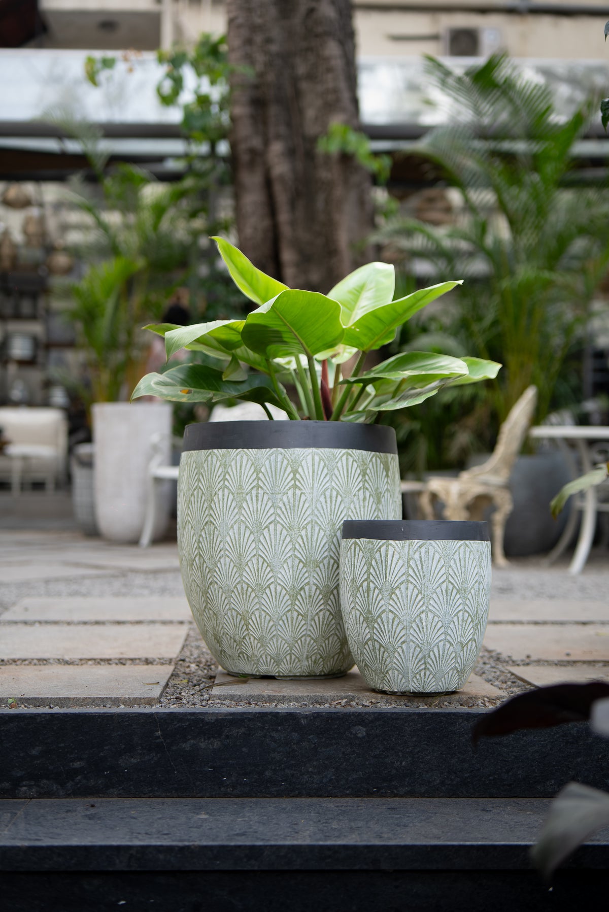 OCCA TAPERED PLANTER