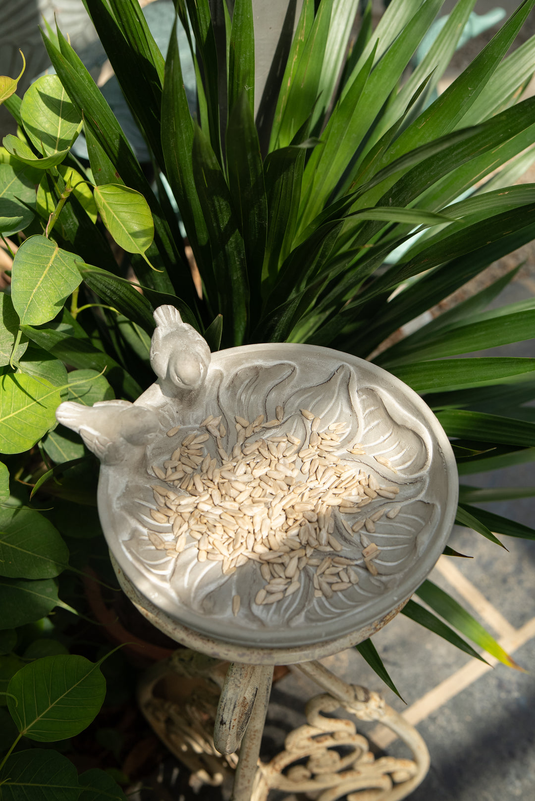 DRIFA BIRD FEEDER