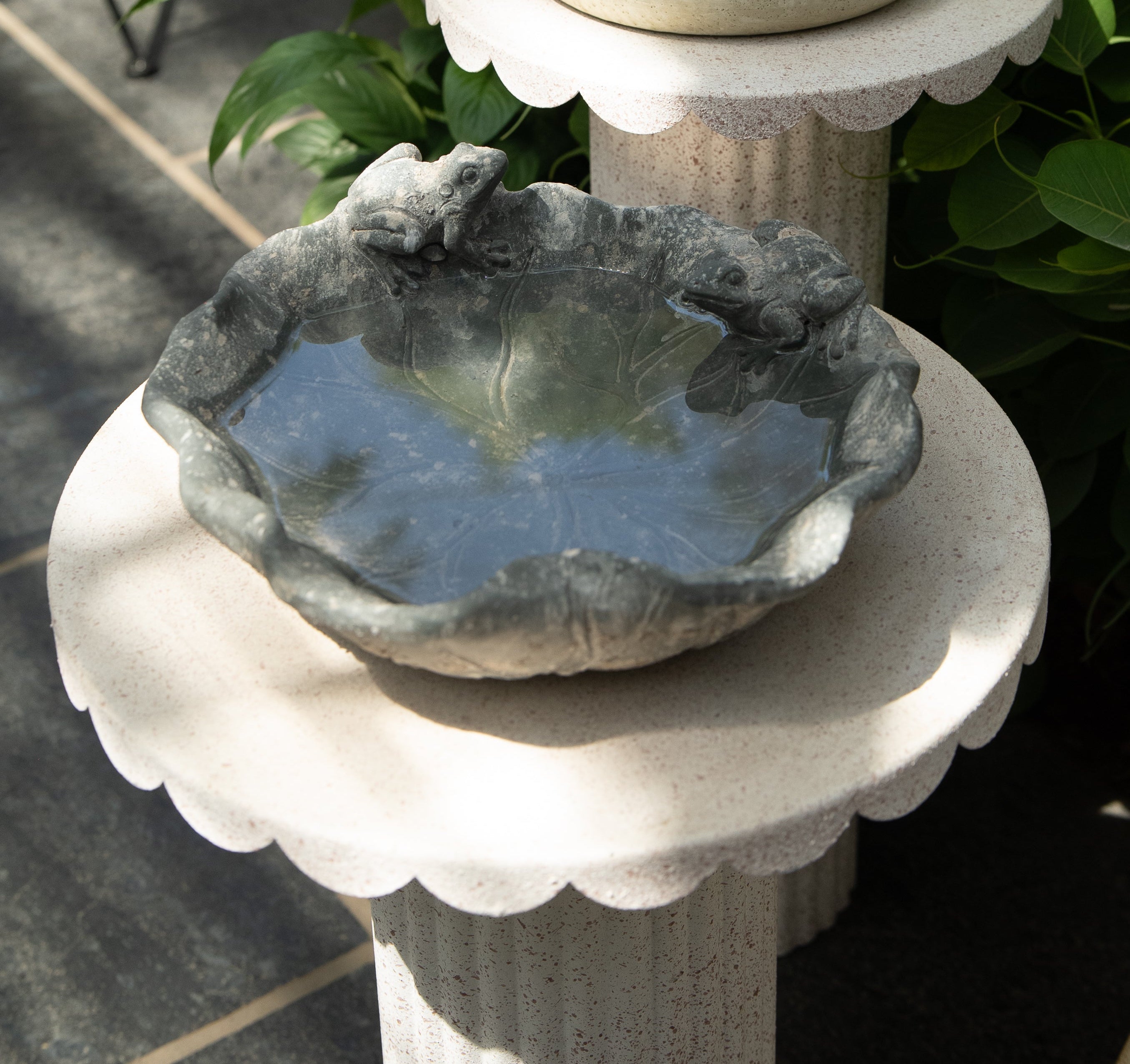DRIFA BIRD BATH POT