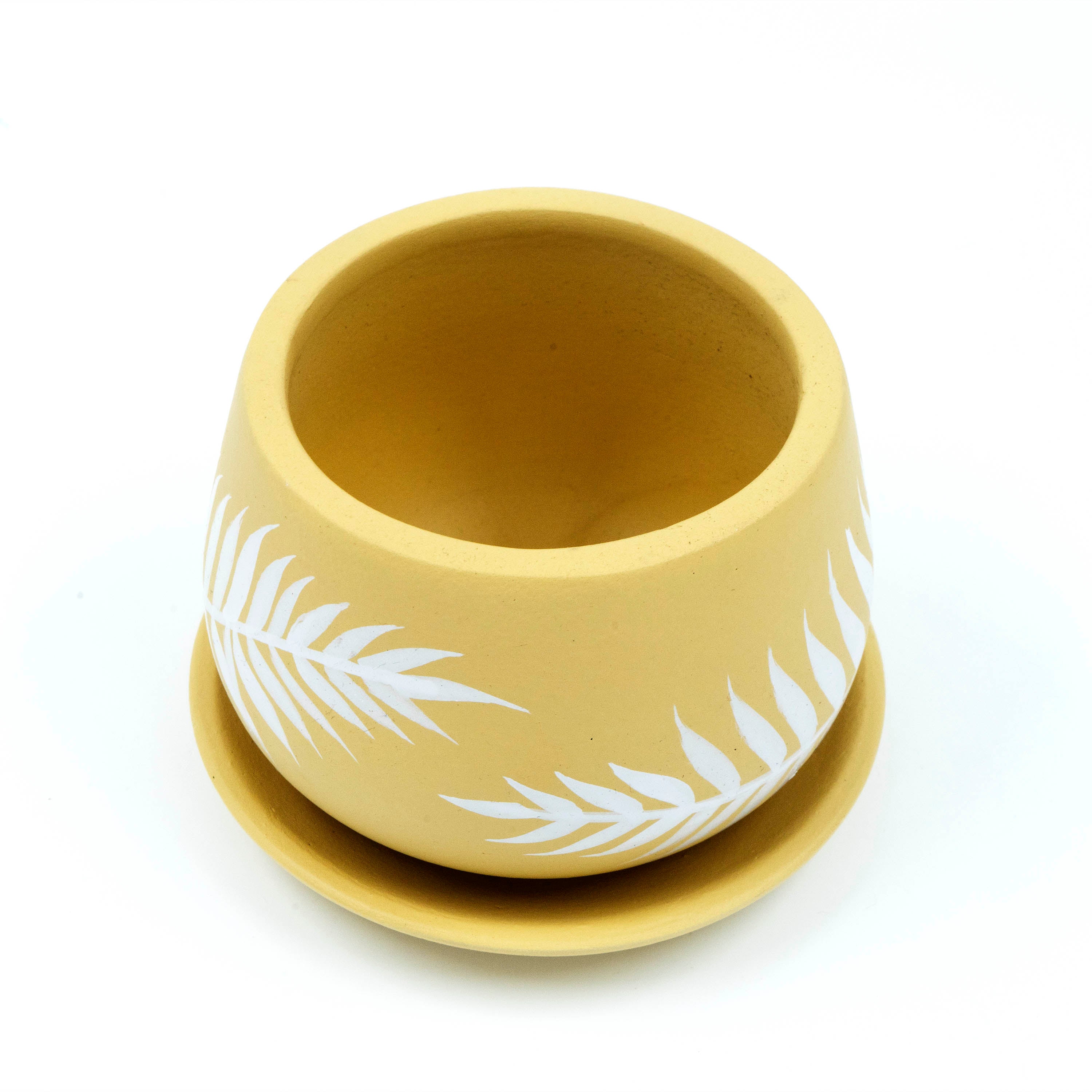 Terracotta Planter Motif With Plate