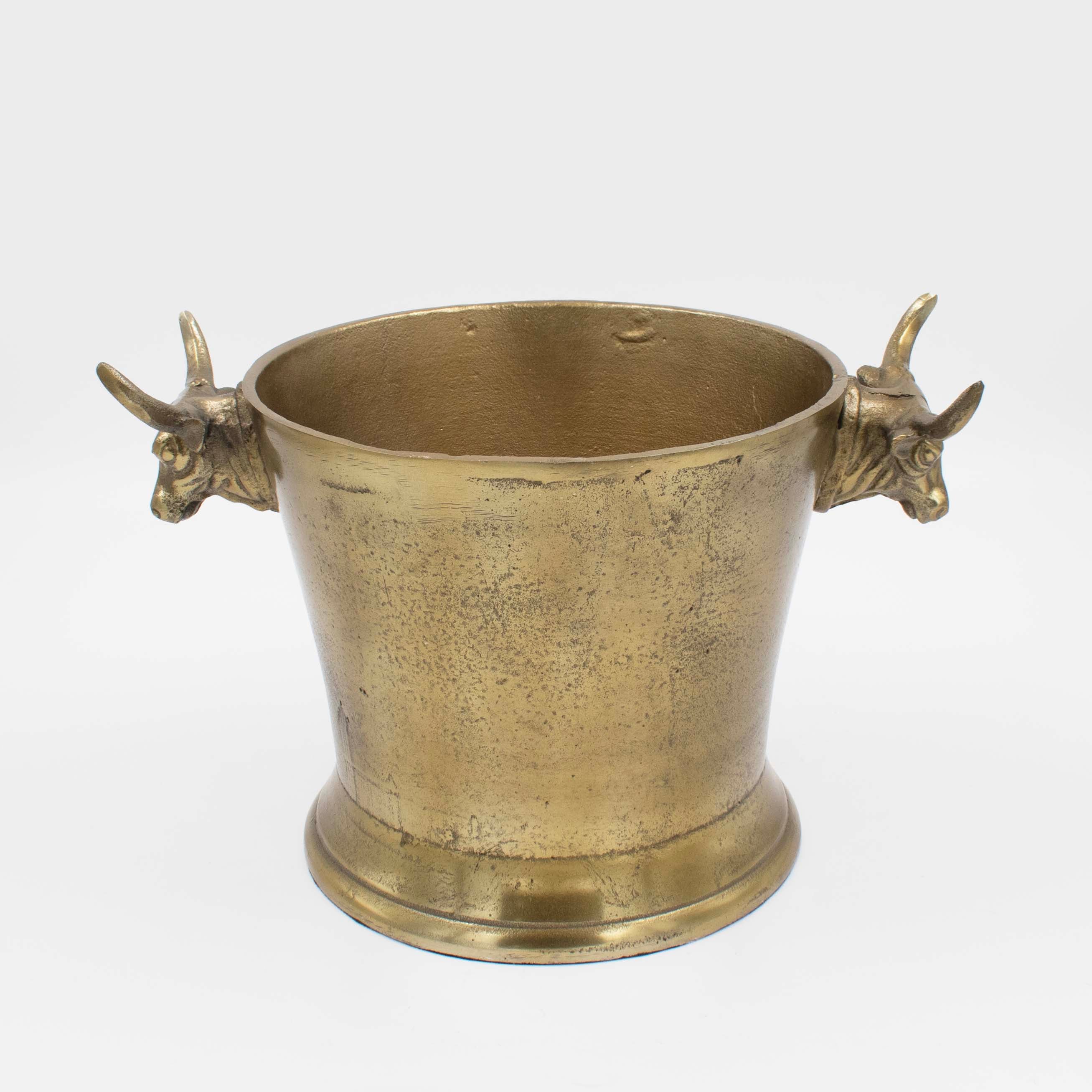 Wine Cooler With Bull Handle