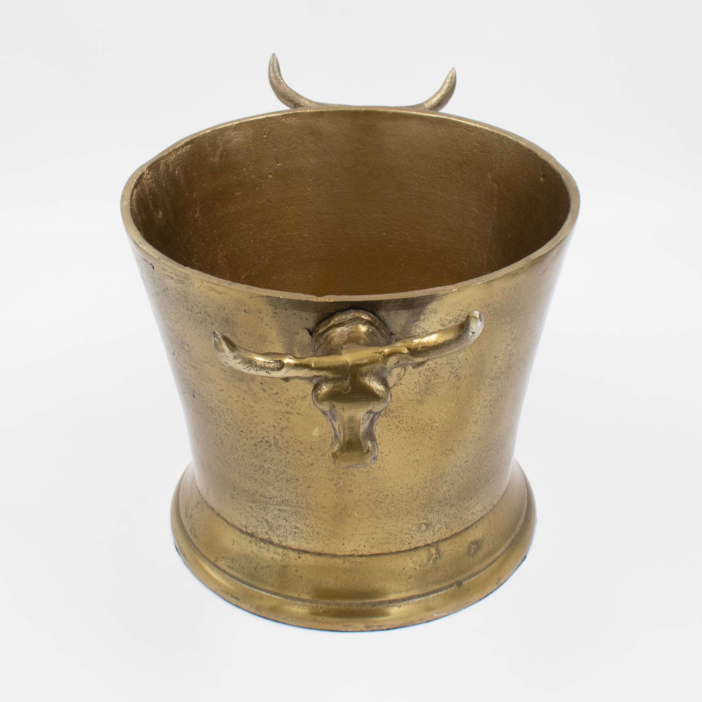 Wine Cooler With Bull Handle