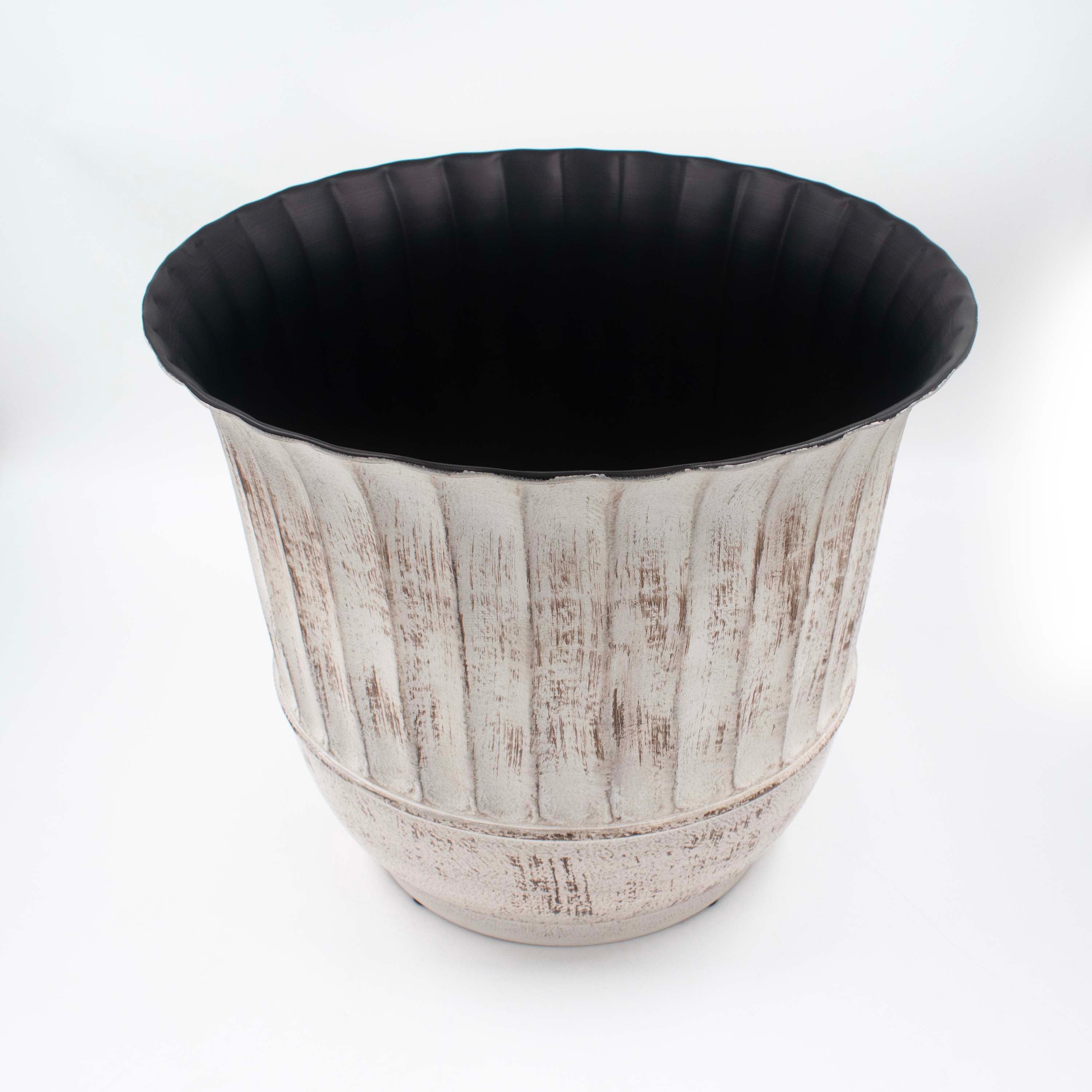 Ivory Black Planter Fluted