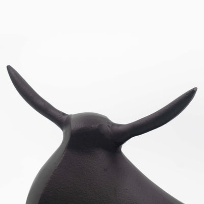 Charcoal Black Bull Cast