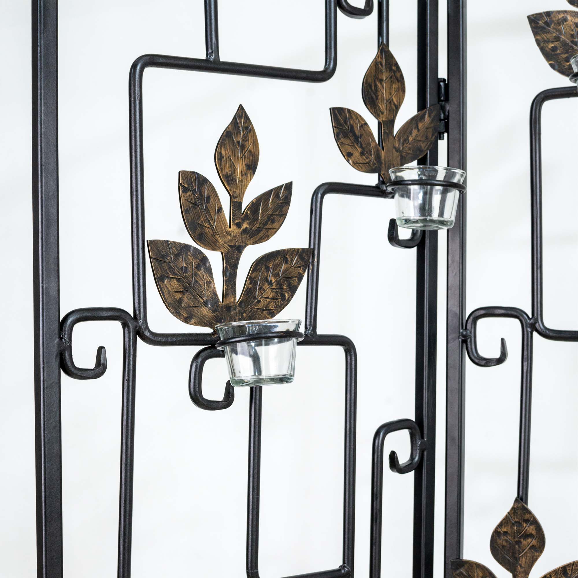 Three Tall Screen With Glass Votives