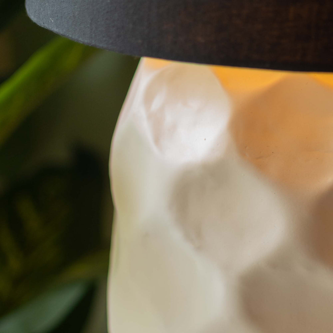 White Black Table Lamp