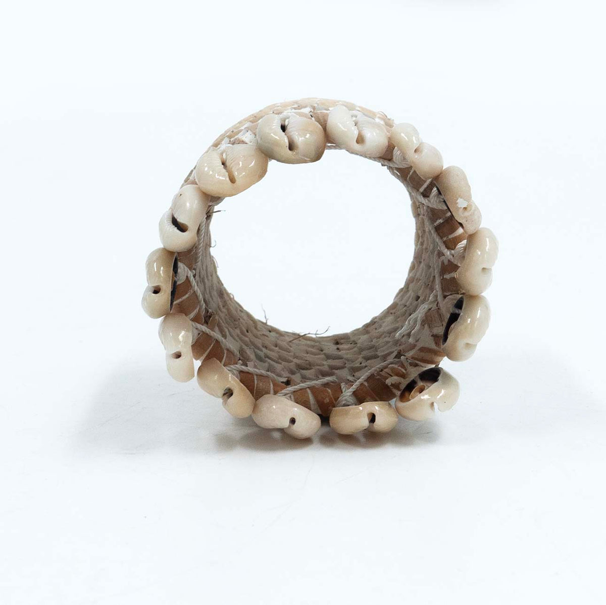 Shell Round Napkin Holder