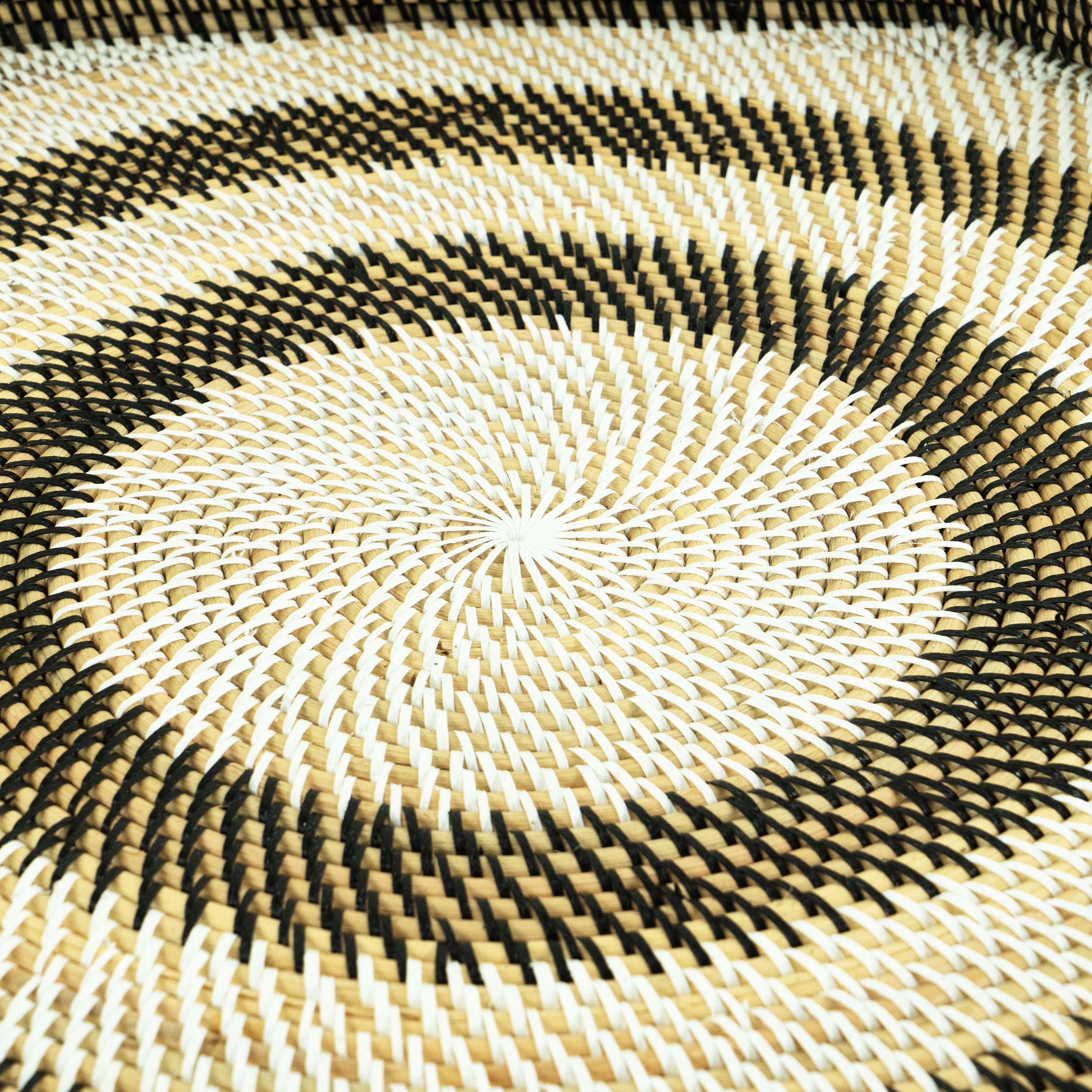 Hexagon Rattan Tray