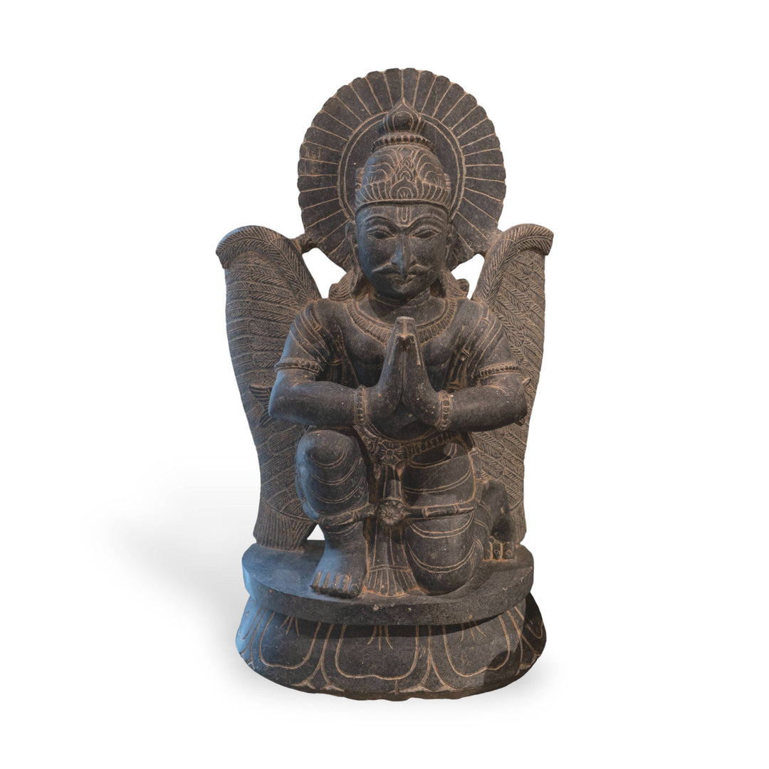 GARUDA SITTING