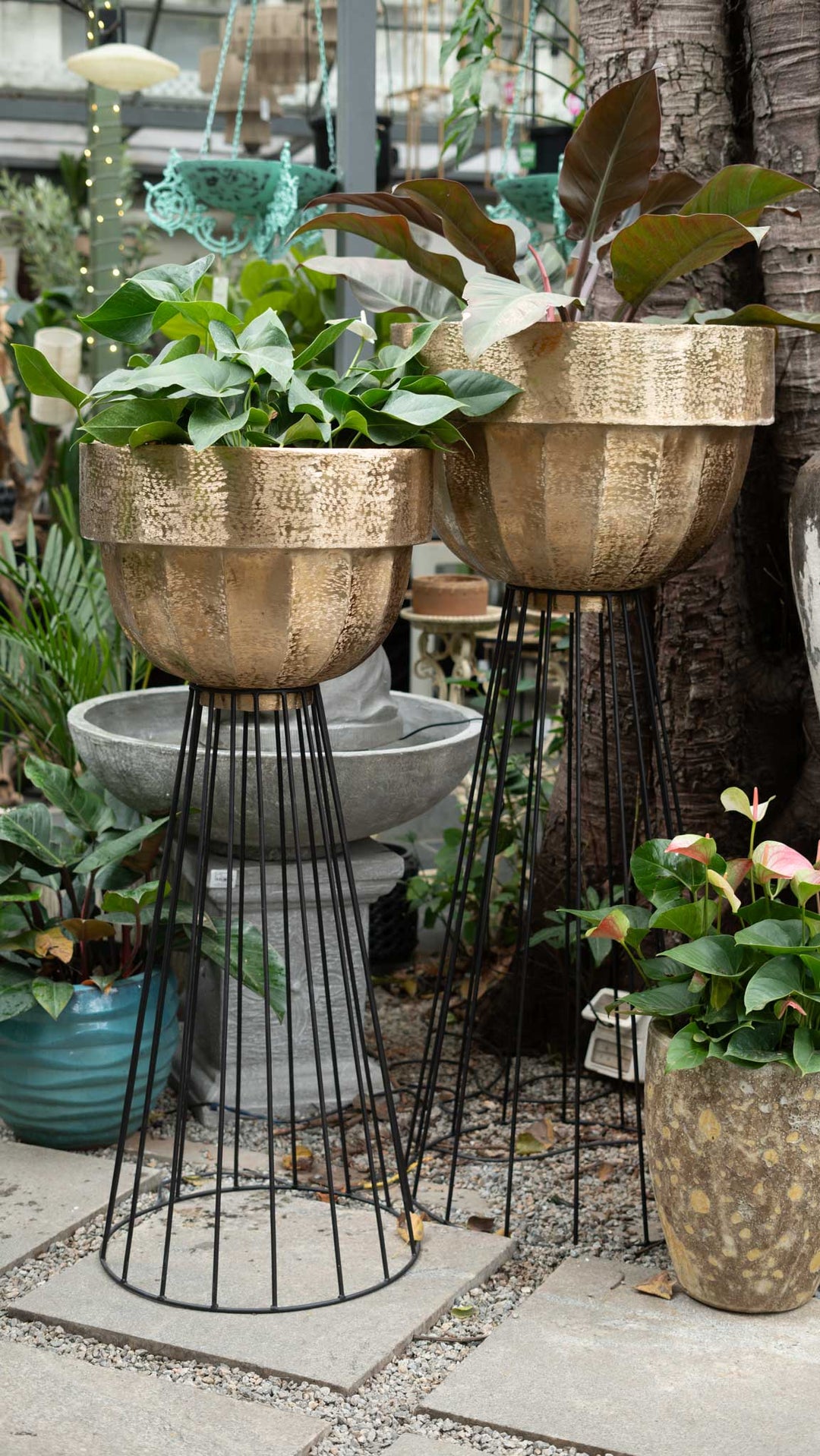 Planter With Iron Stand