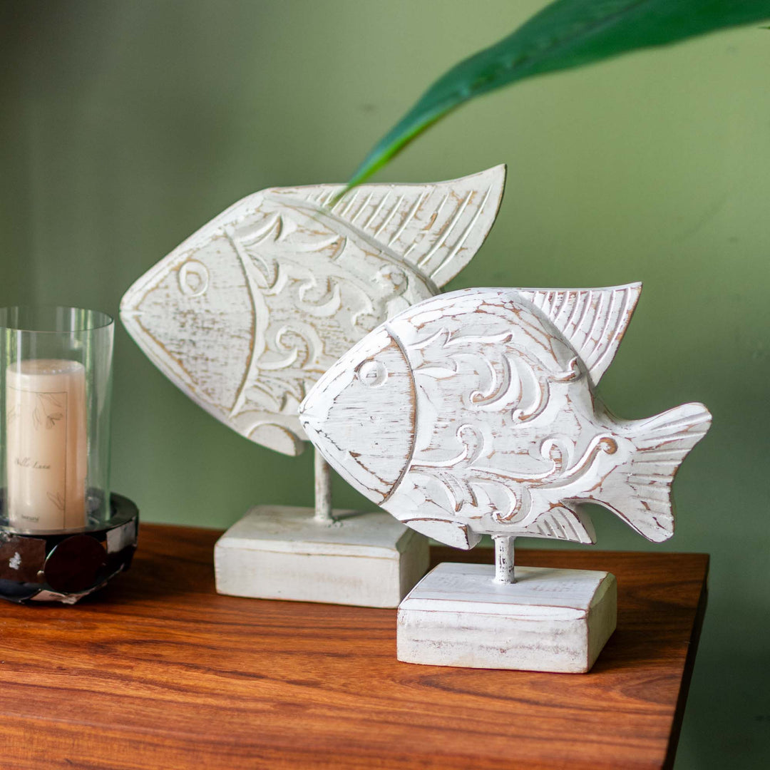 Albizia Wooden White Fish On Stand