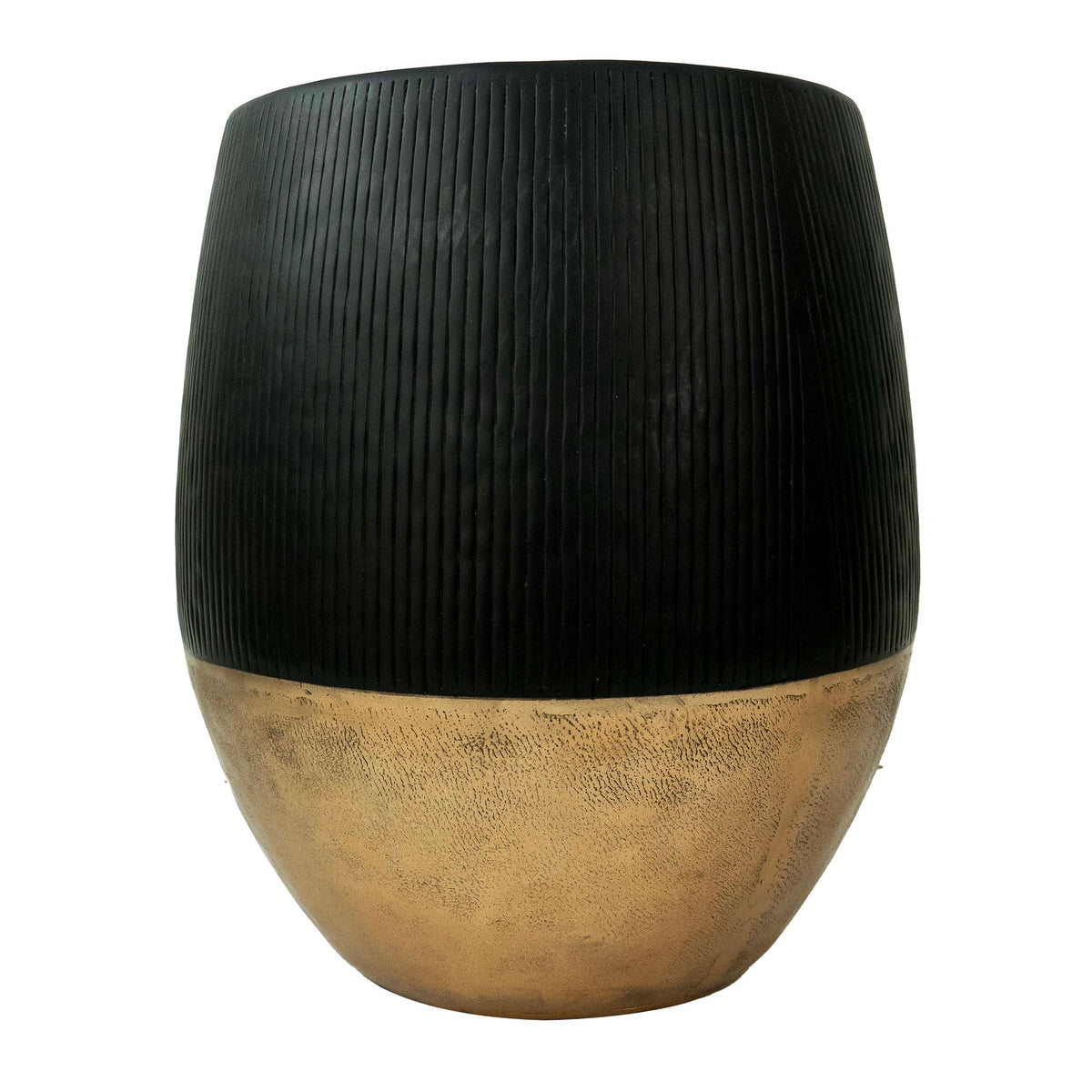 Black Fluted Pot